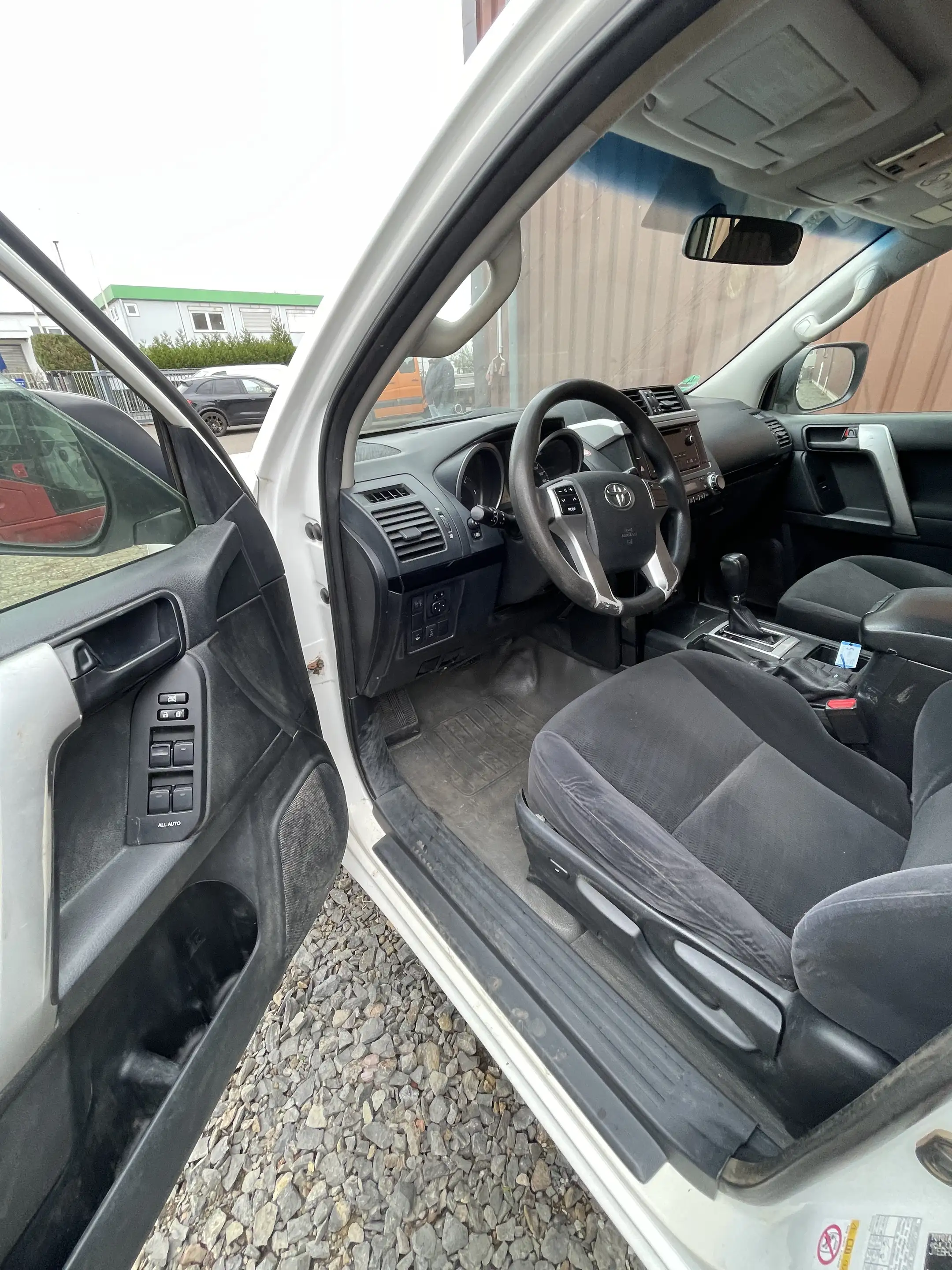 Toyota Land Cruiser Land Cruiser 3.0 Diesel Automatik Getriebe defekt — photo 15