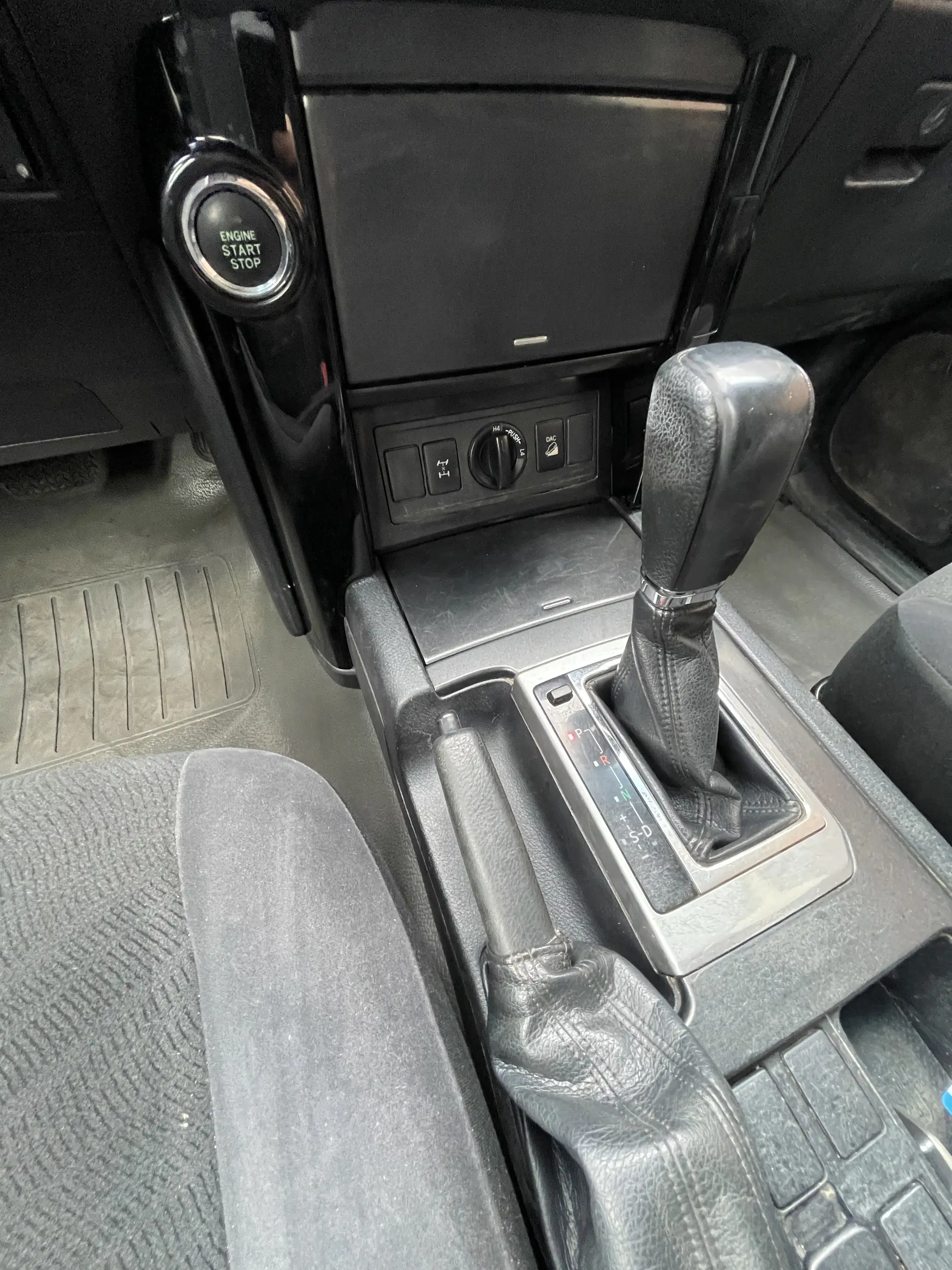 Toyota Land Cruiser Land Cruiser 3.0 Diesel Automatik Getriebe defekt — photo 10