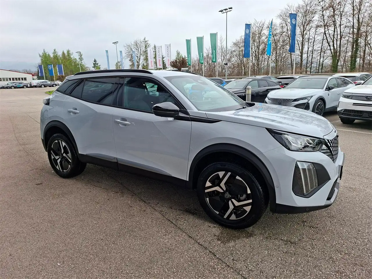 Peugeot 2008 ALLURE Hybrid 110 e-DCS6 4