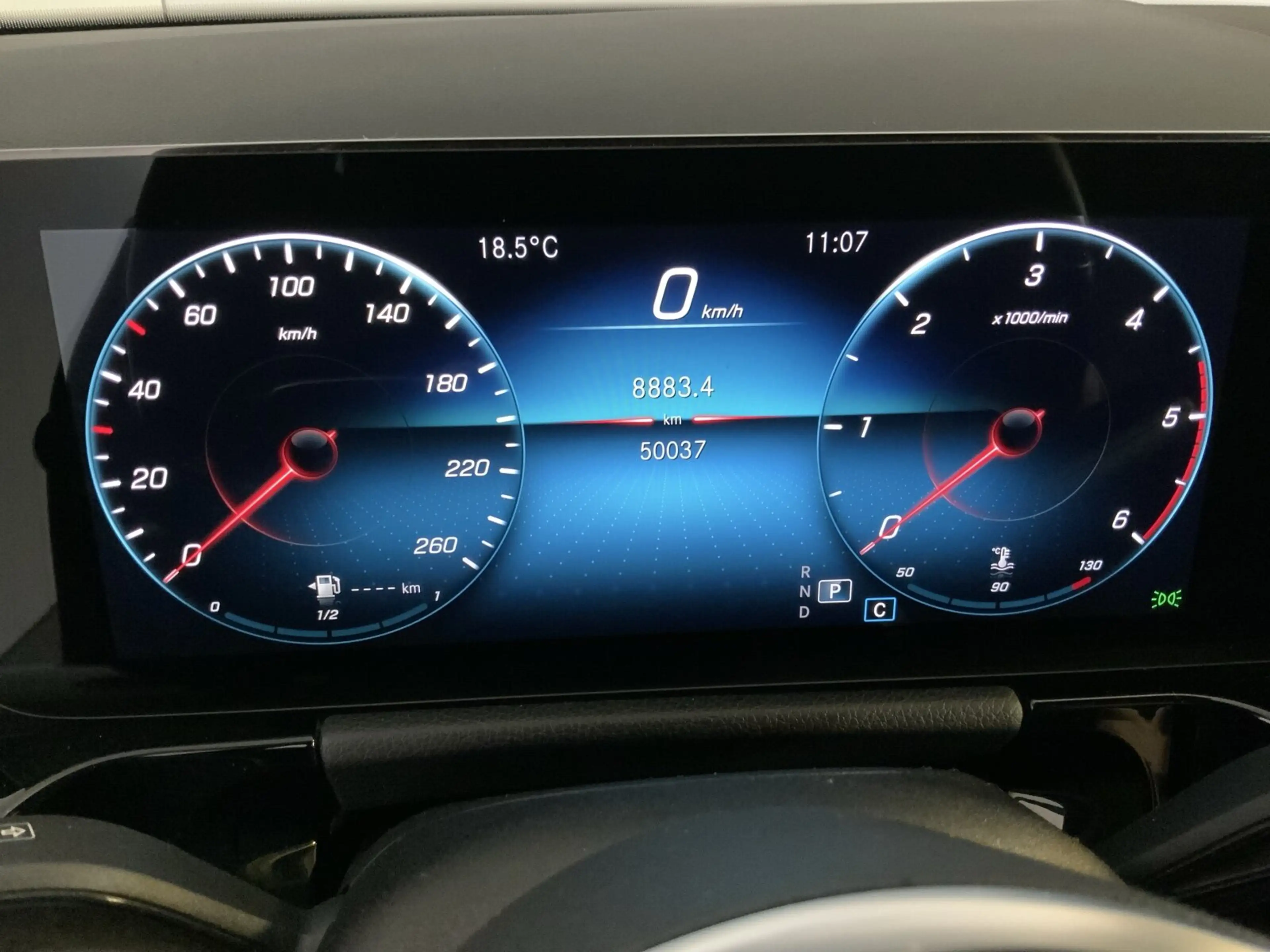 Mercedes-Benz GLA 220 GLA 220 d 4MATIC Progressive Navi/Distronic/Klima — photo 11