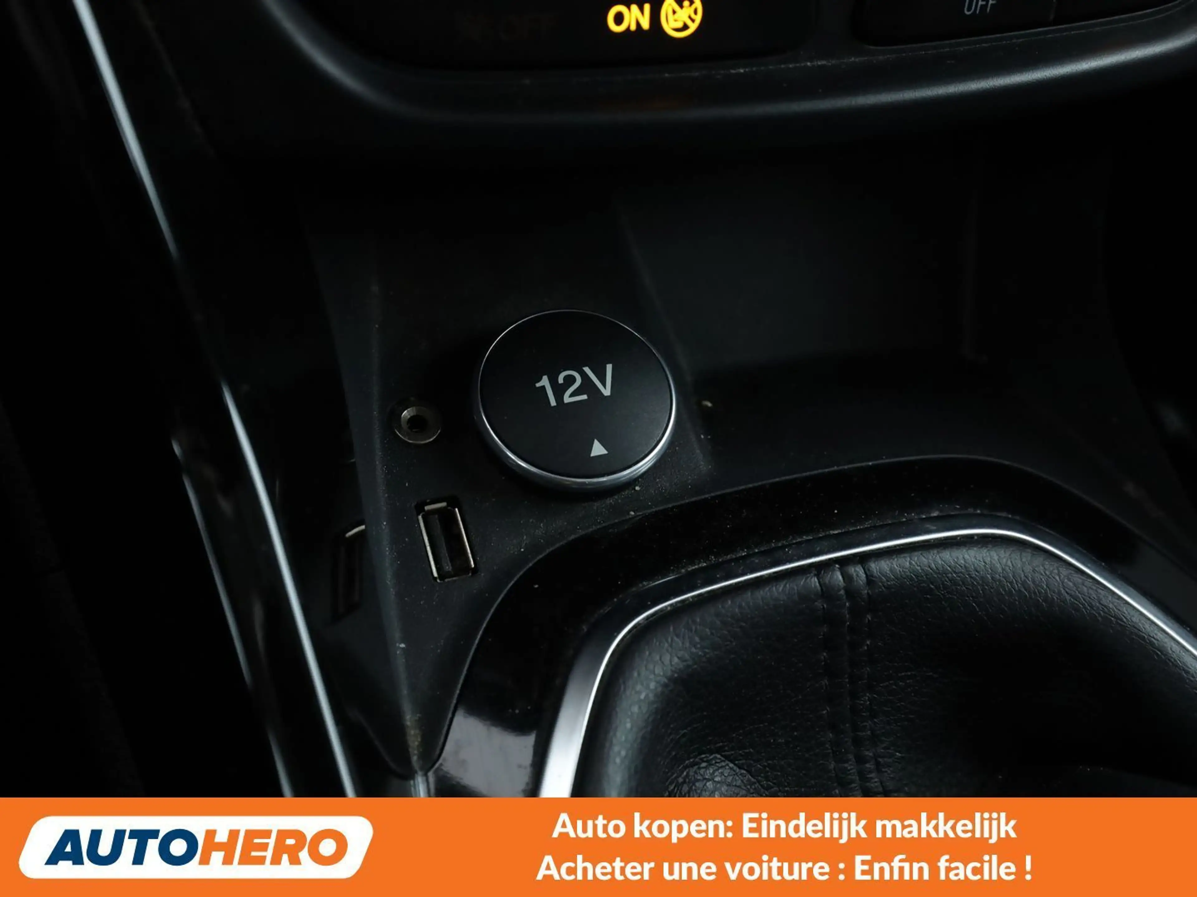 Ford B-Max 1.5 TDCi Titanium — photo 10