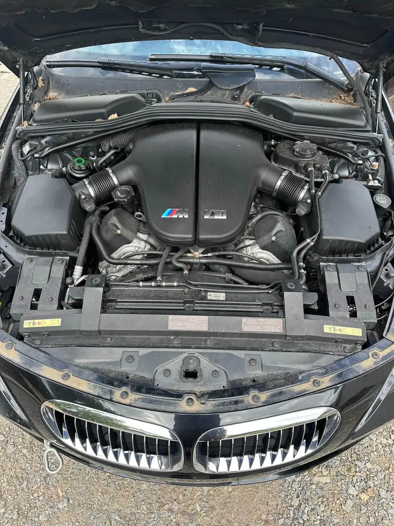BMW M6 M6 Cab SMG7 Noir - 2