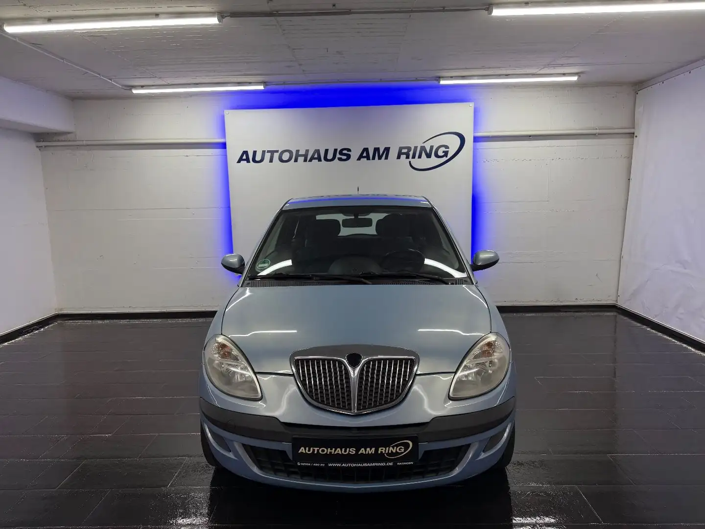 Lancia Ypsilon 1.2 8V Arctic ALLWETTER 2-ZONEN ALU Blau - 1