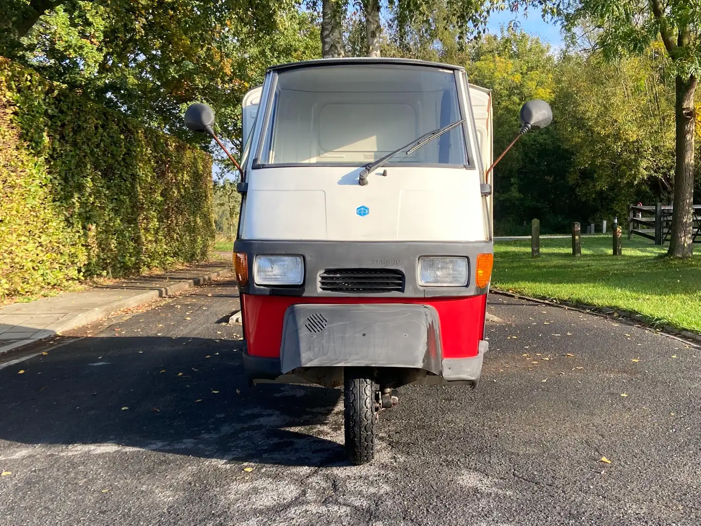 Piaggio Ape VAN Blanc - 2