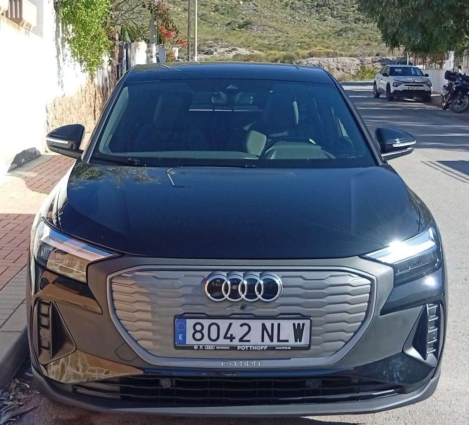 Audi Q4 e-tron Sportback 35 S Line 55KWh - foto 1