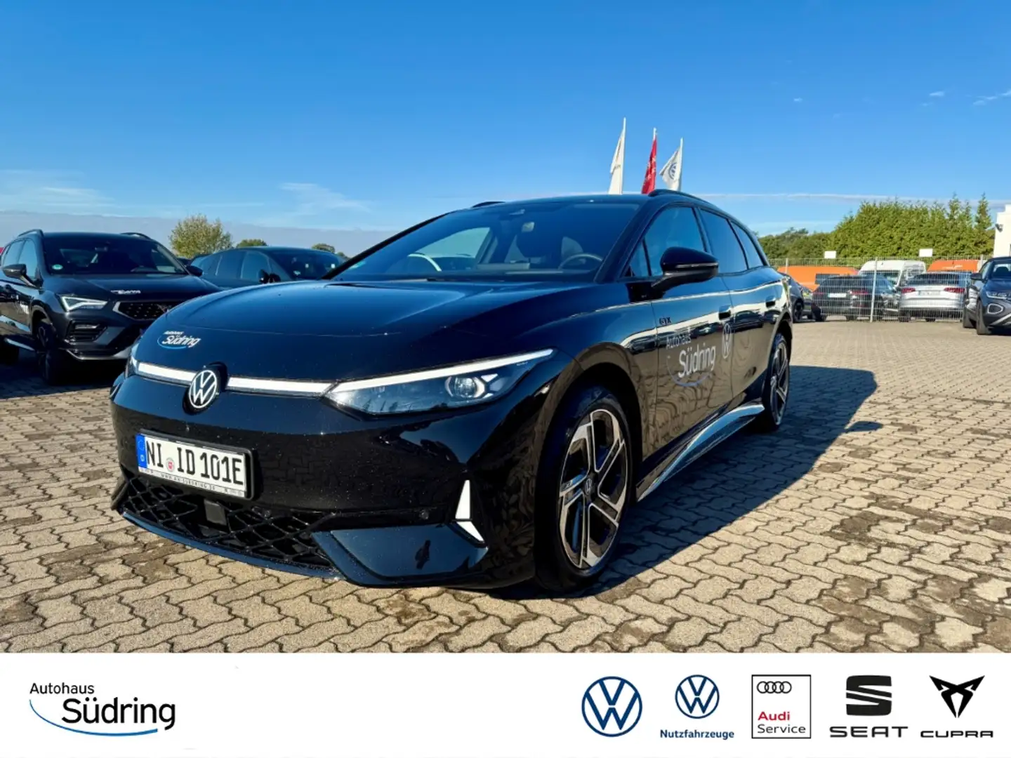 Volkswagen ID.7 Tourer GTX 4MOTION HarmannKardon AHK Matrix Schwarz - 1