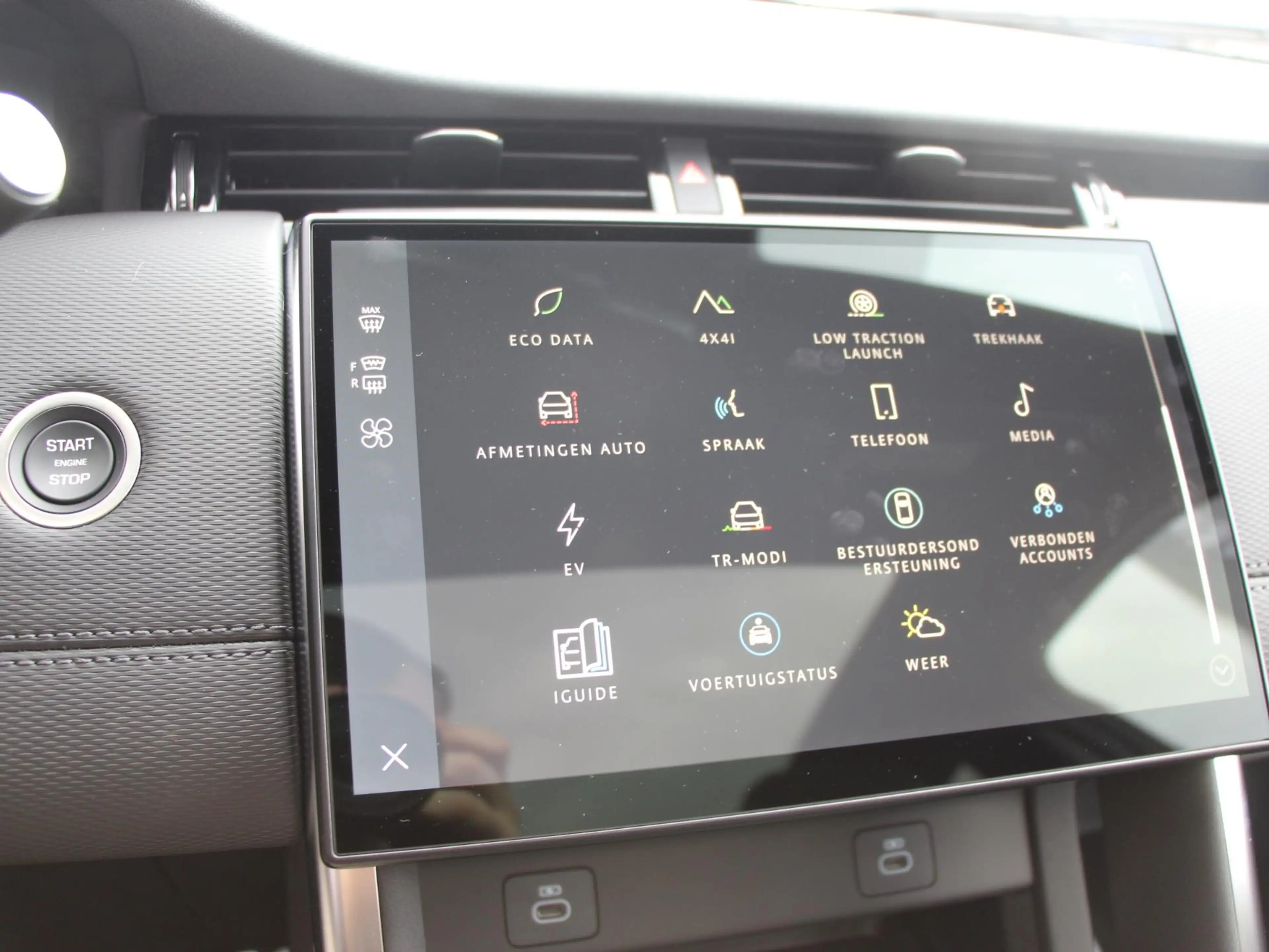Land Rover Discovery Sport 1.5 P270e PHEV S Edition | Panoramadak | Cold Clim — photo 24