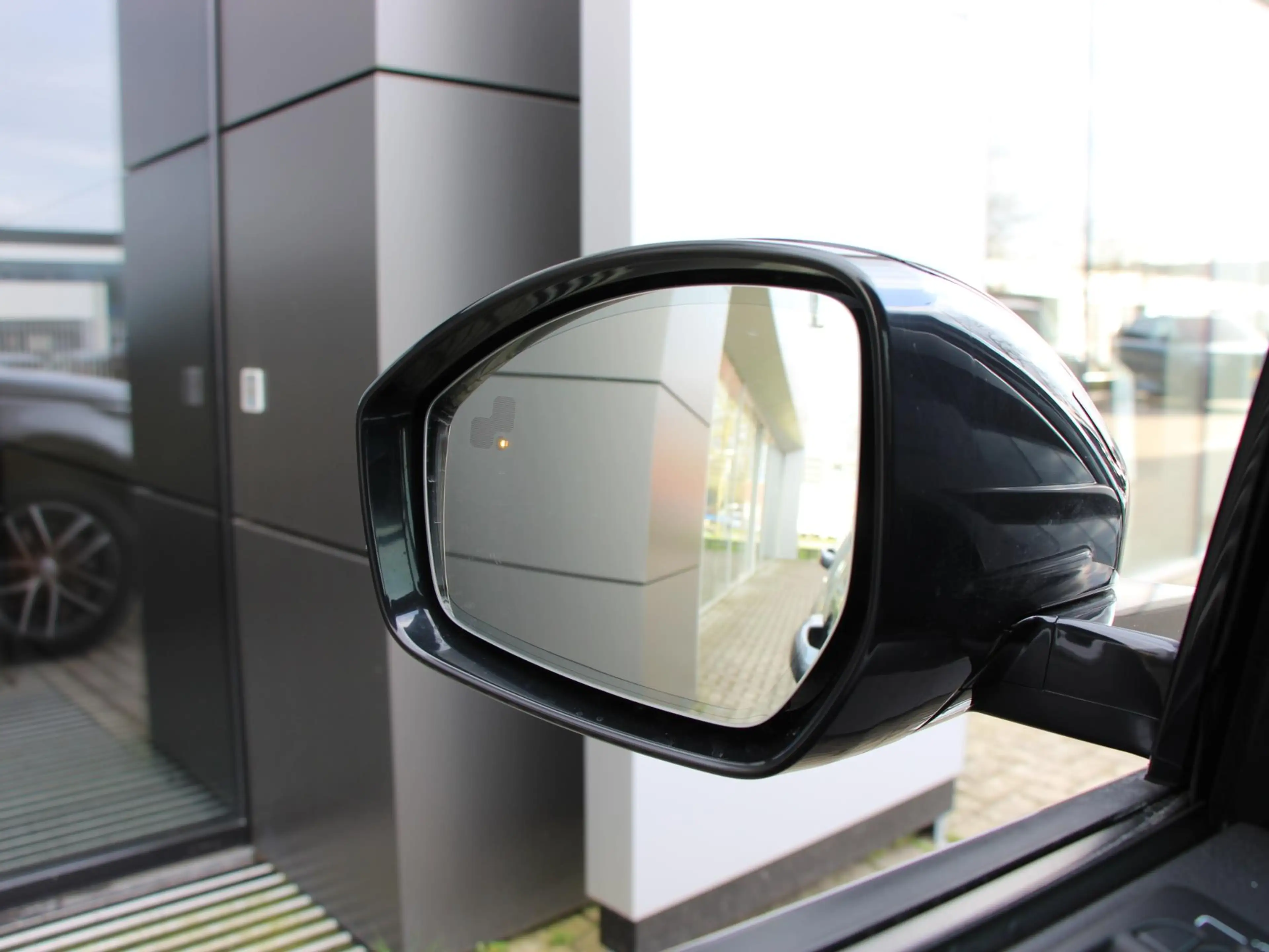 Land Rover Discovery Sport 1.5 P270e PHEV S Edition | Panoramadak | Cold Clim — photo 12