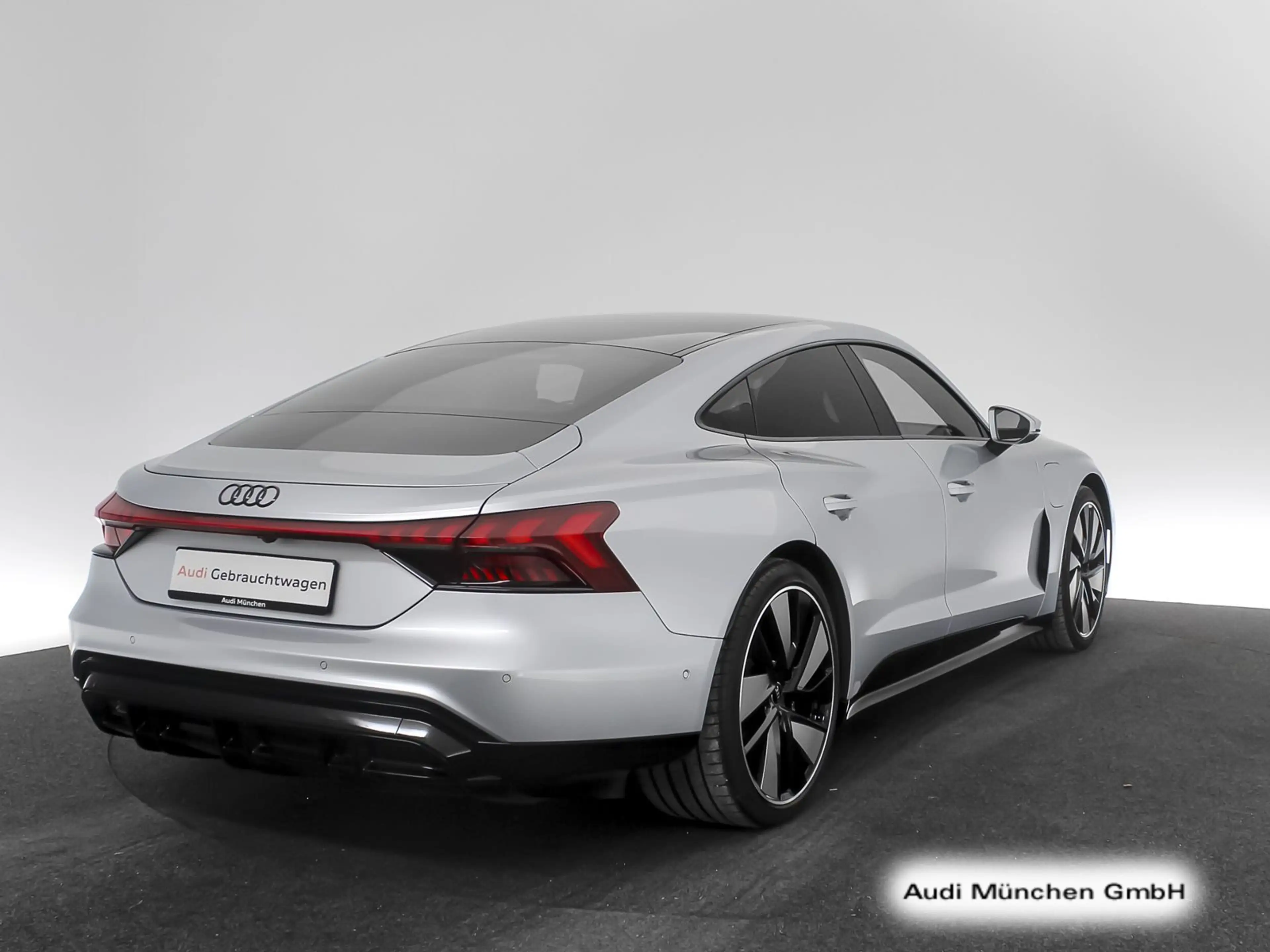 Audi e-tron GT e-tron GT qu. Pano/LuftFed/ACC/Virtual/Navi+ — photo 9