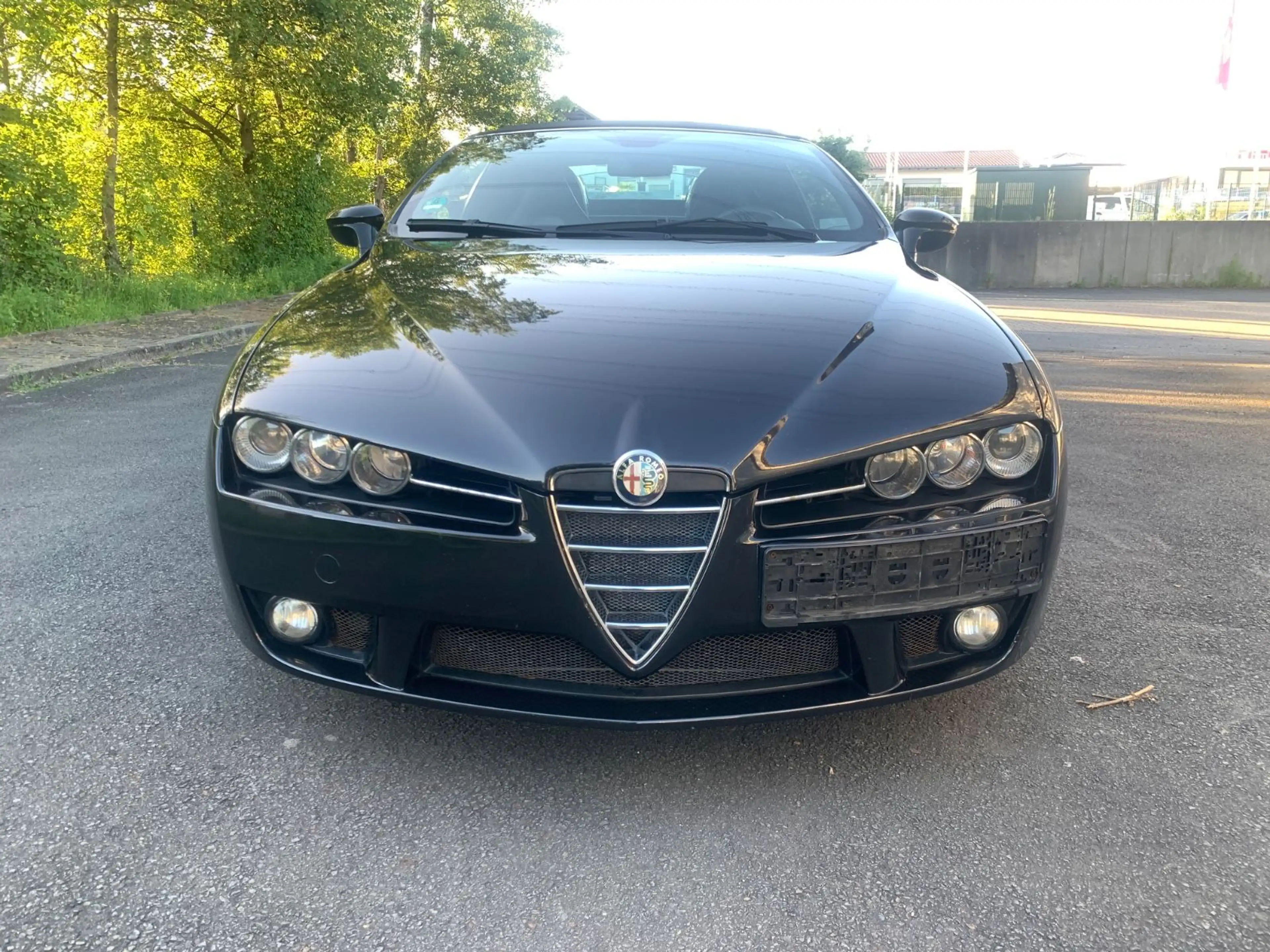 Alfa Romeo Spider 1.8 TBi 16V*Xenon*Leder *Navi*1 Hand* — photo 6