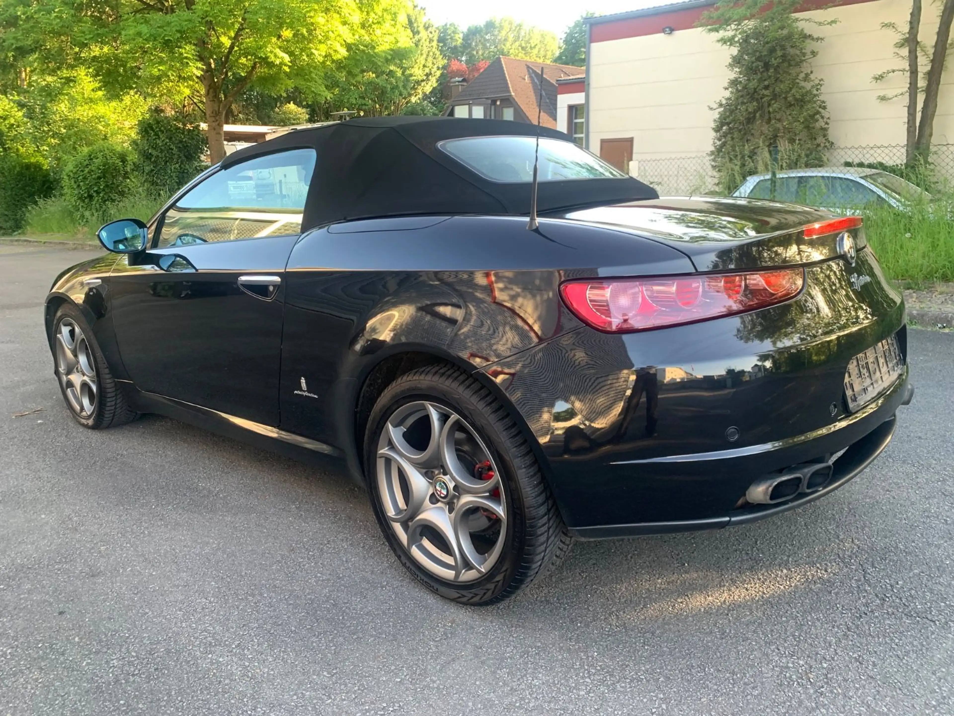 Alfa Romeo Spider 1.8 TBi 16V*Xenon*Leder *Navi*1 Hand* — photo 12