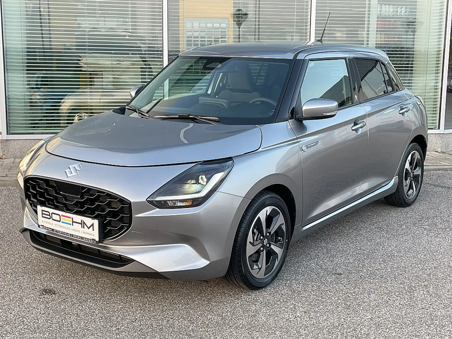 Suzuki Swift 1,2 Hybrid Flash *19.990,-* Silber - 1