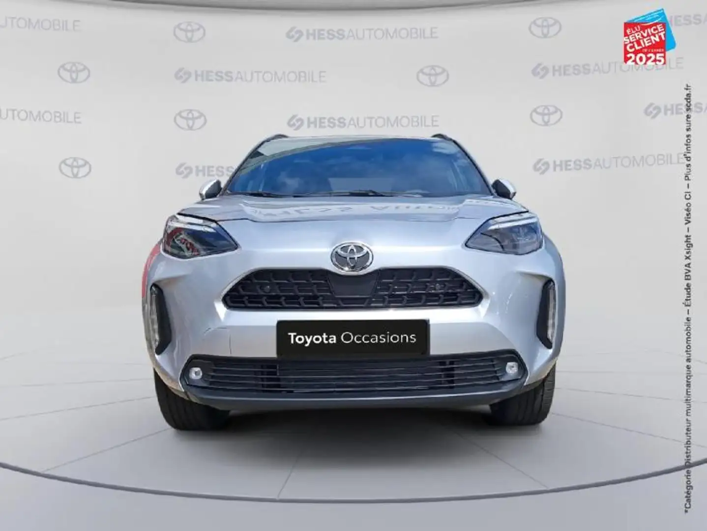 Toyota Yaris Cross 116h Design MY25 Gris - 2