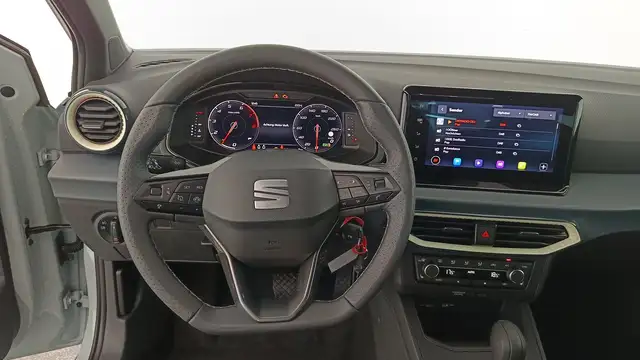 Seat Arona view 14