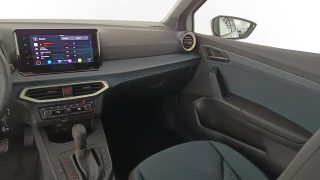 Seat Arona view 13
