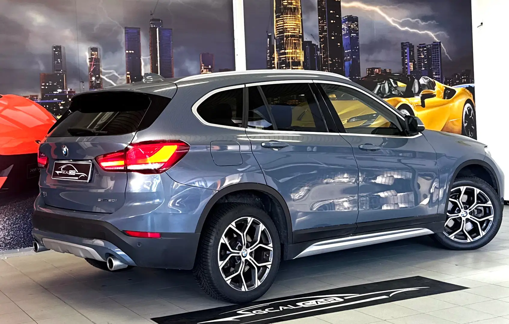 BMW X1 190 CV XLINE 20I AUTOMATICO BENZINA CERTIFICATA Gris - 2
