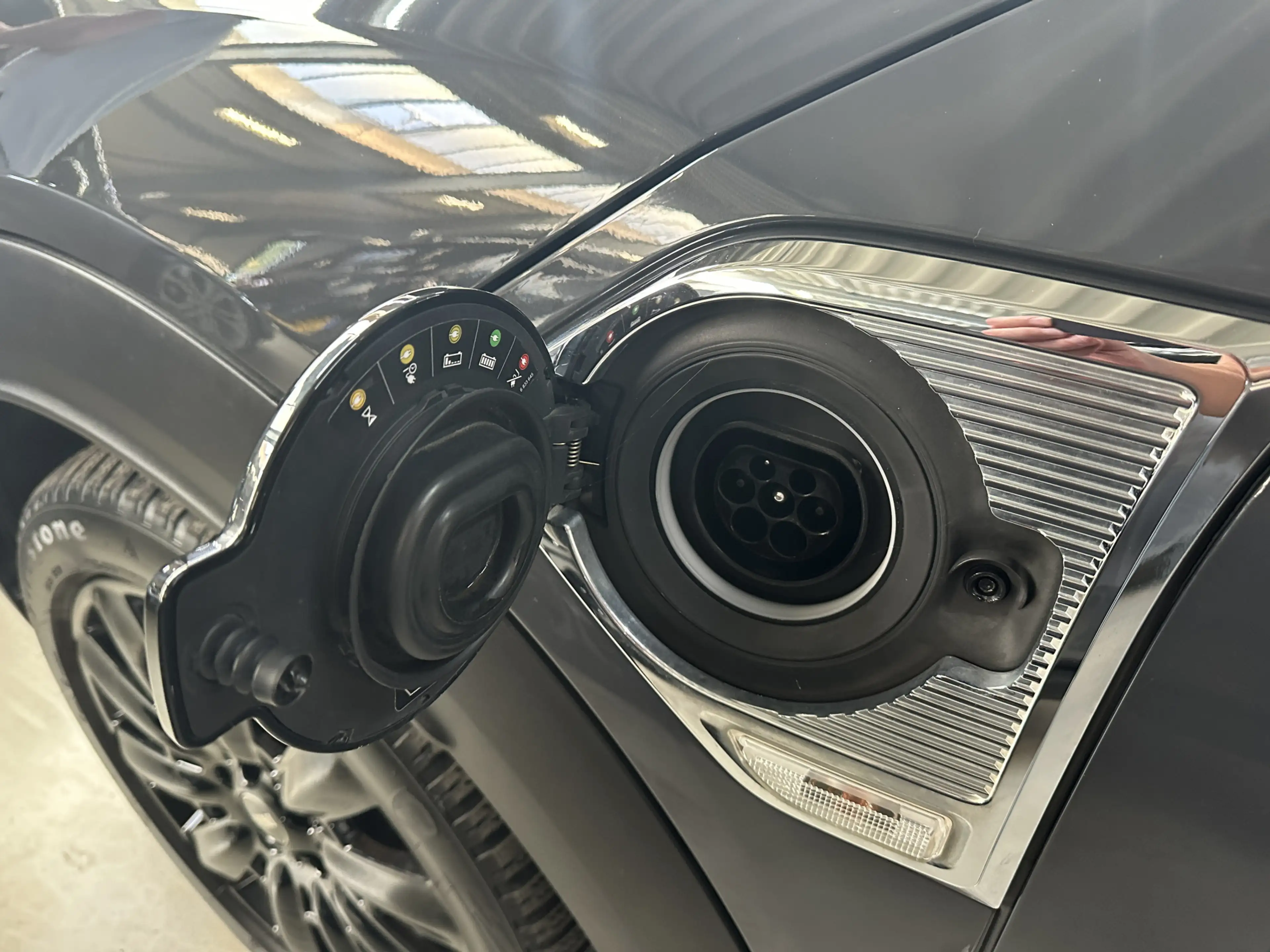 MINI Cooper SE Countryman 1.5 ALL4 Pepper — photo 40