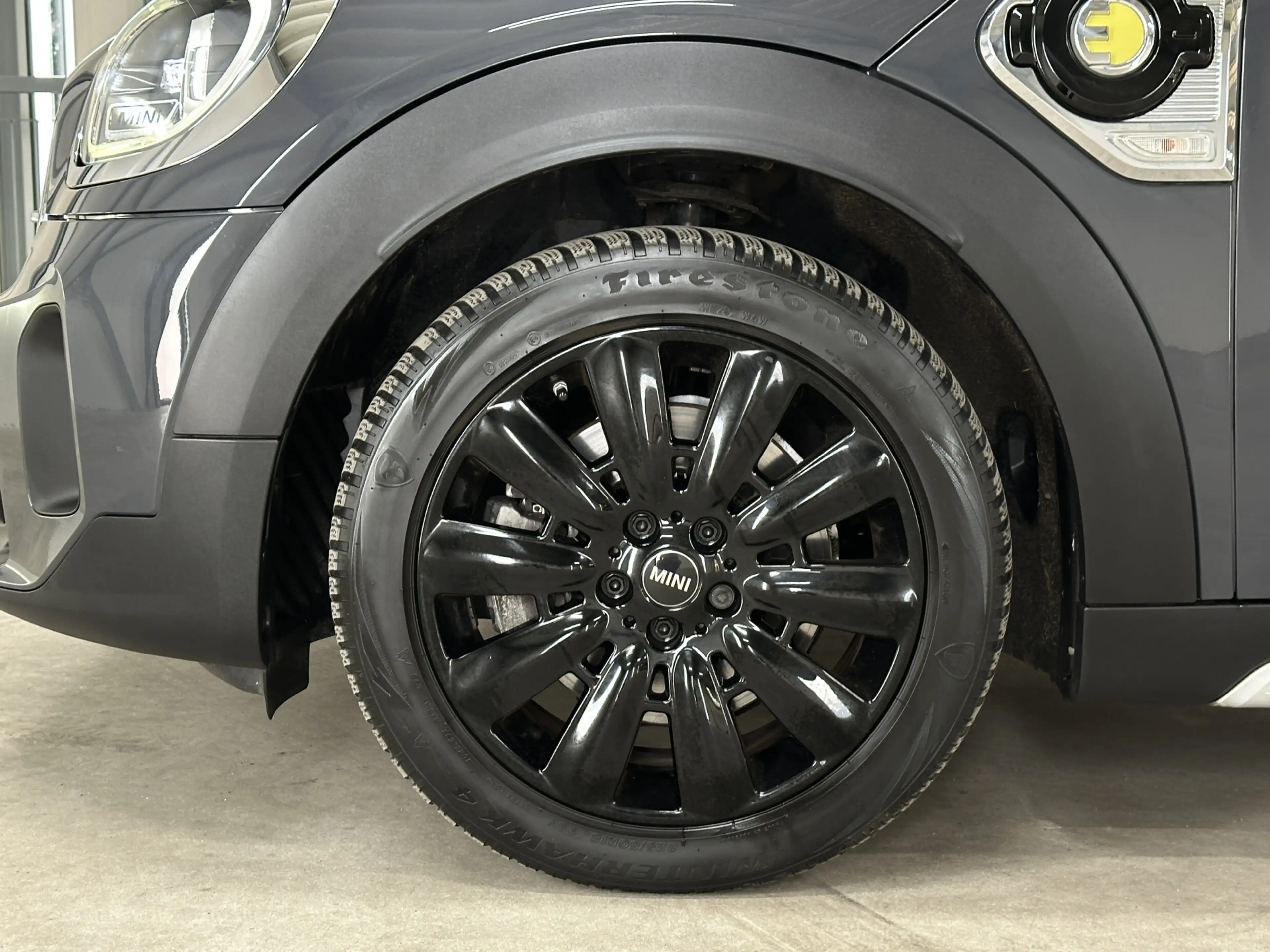 MINI Cooper SE Countryman 1.5 ALL4 Pepper — photo 38