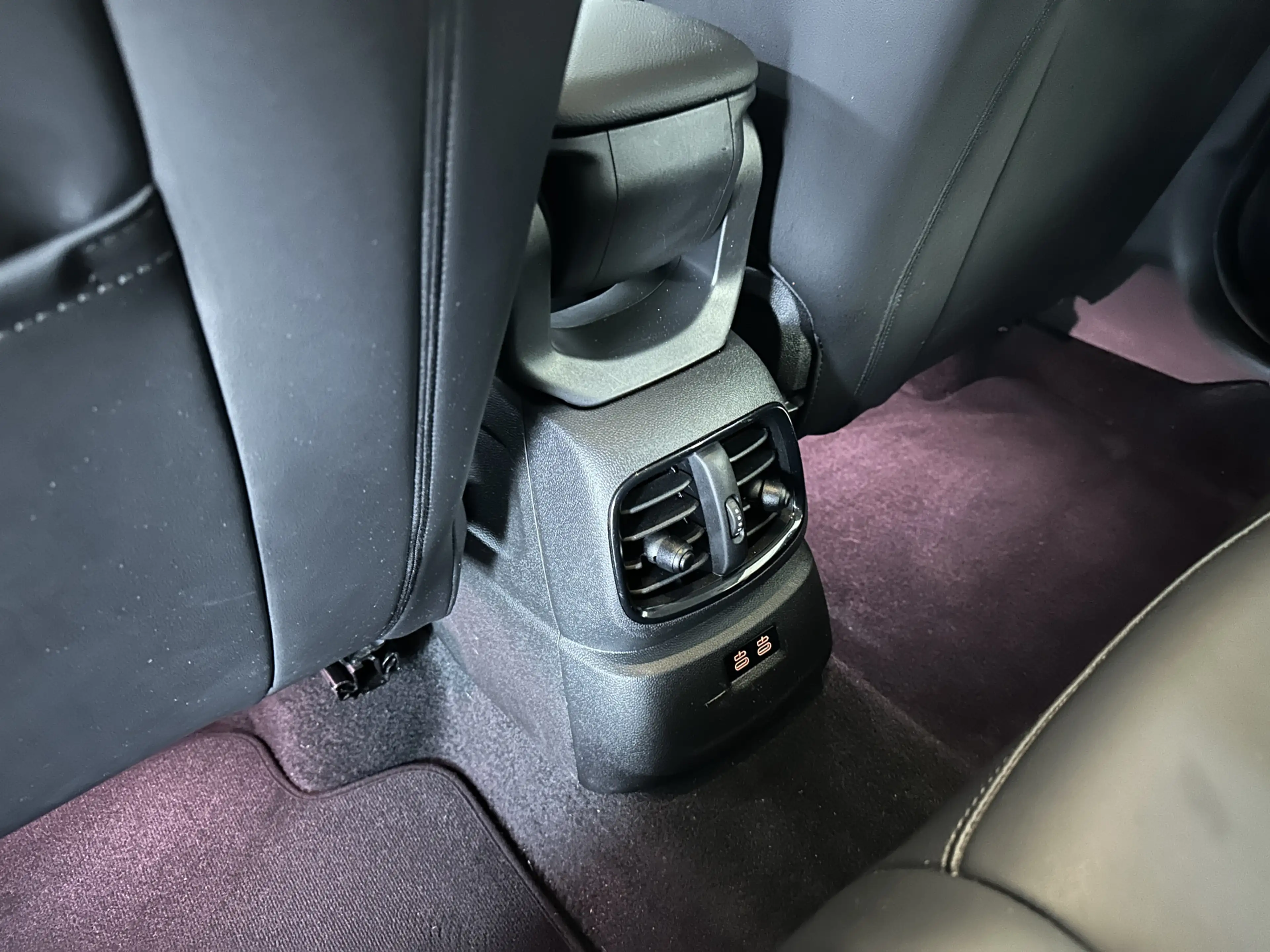 MINI Cooper SE Countryman 1.5 ALL4 Pepper — photo 31