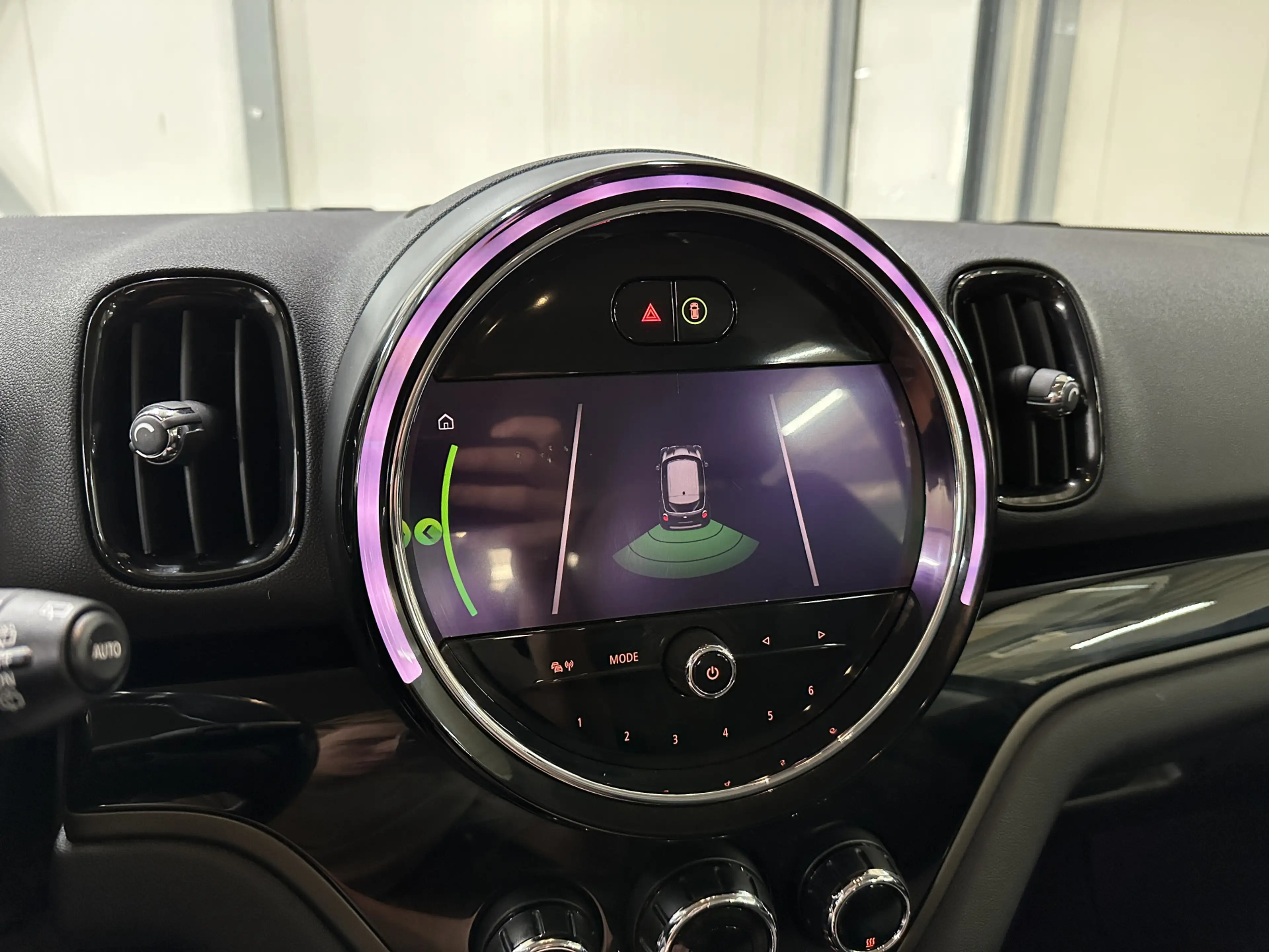 MINI Cooper SE Countryman 1.5 ALL4 Pepper — photo 14