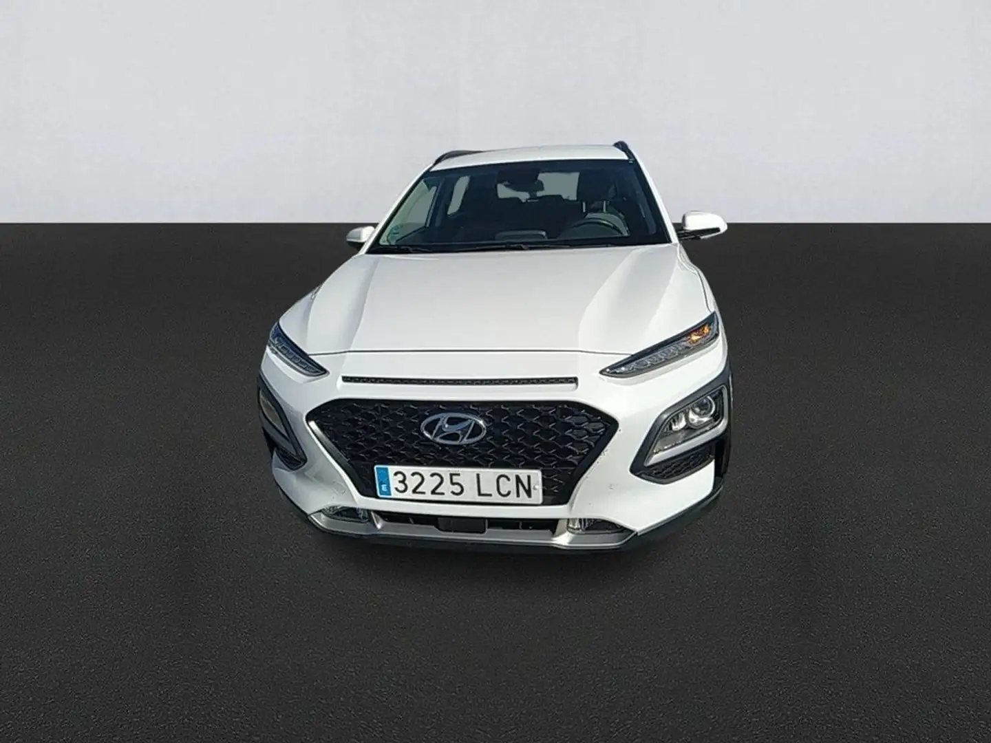 Hyundai KONA TGDI 1.0 120CV 4X2 KLASS Blanco - 2