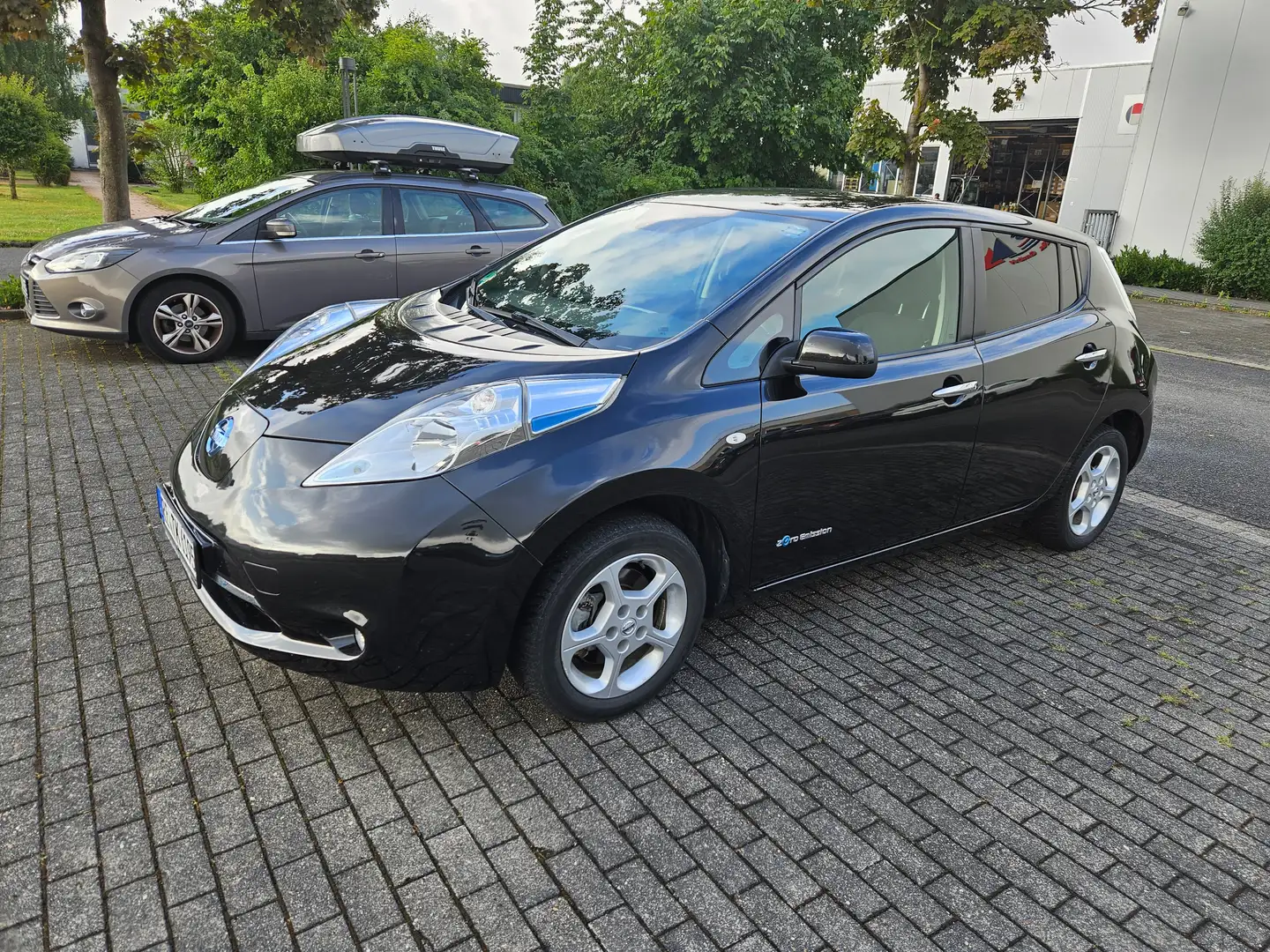 Nissan Leaf Leaf 30 kWh (mit Batterie) Acenta Noir - 1