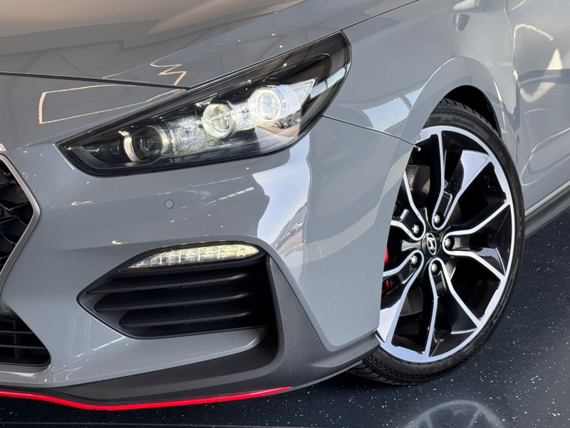 Hyundai i30 Fastback N Performance*LED*SHZ*SCHECKHEFTGEP — photo 2