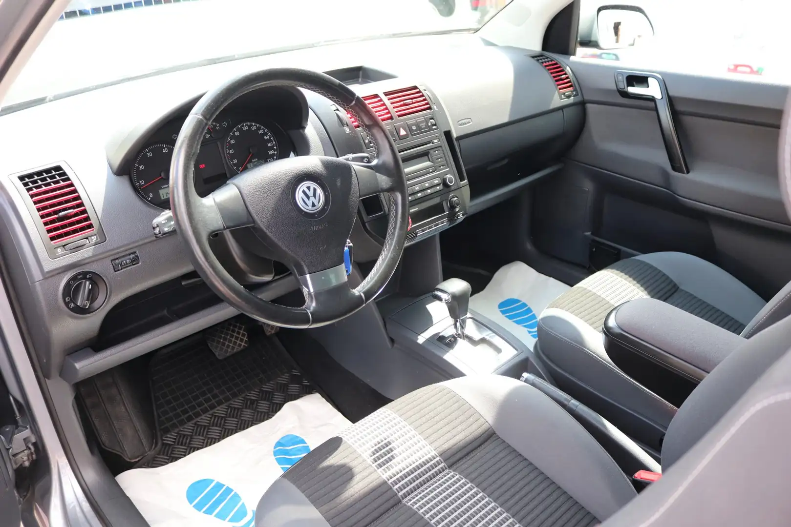 Volkswagen Polo 1.4 United Klimaaut.*2xSHZ*PDC*Tempomat Gris - 2