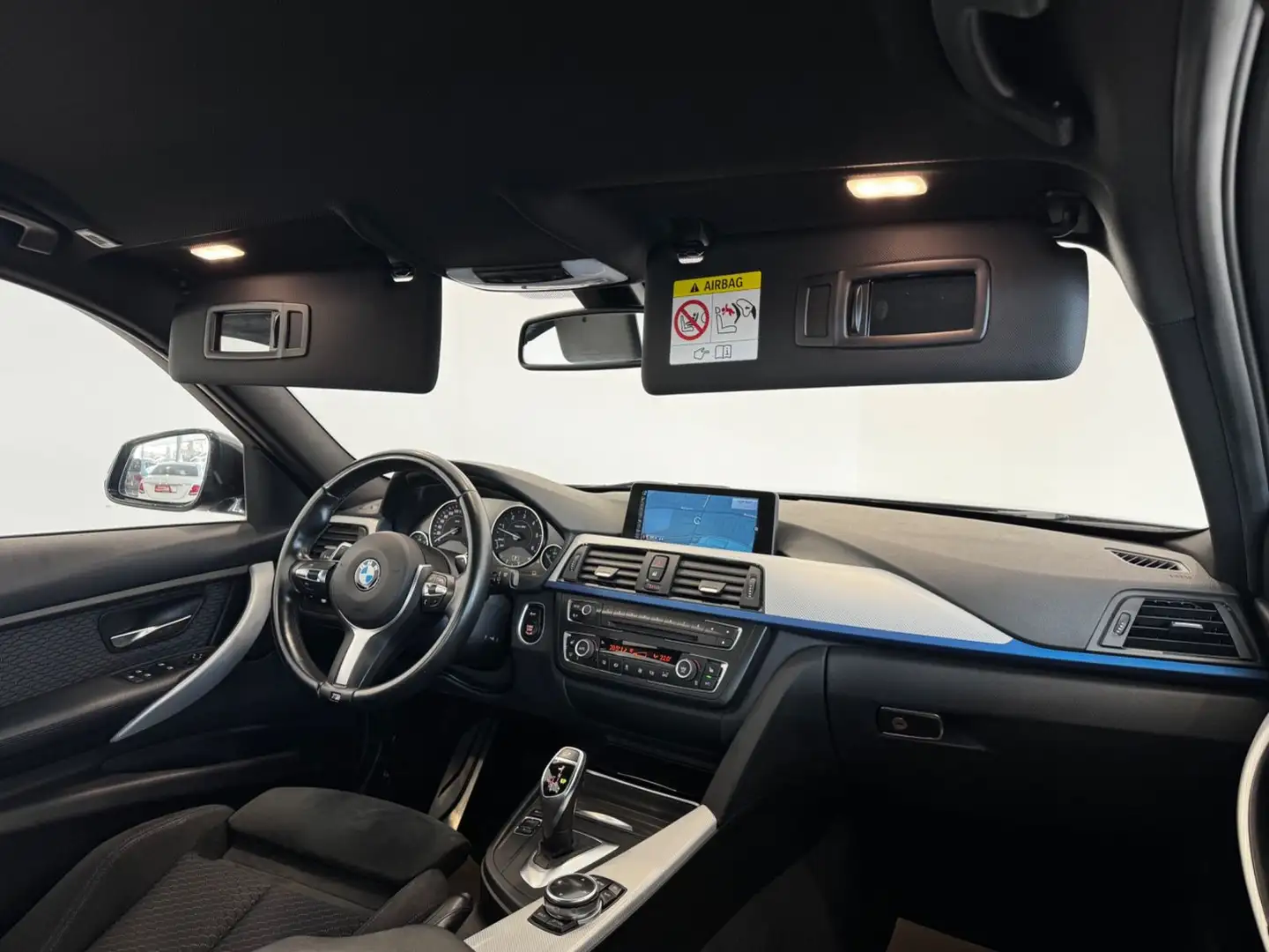 BMW 320 d Sport-Automatik M-PAKET|BI-XENON|ALCANTARA| Grau - 2