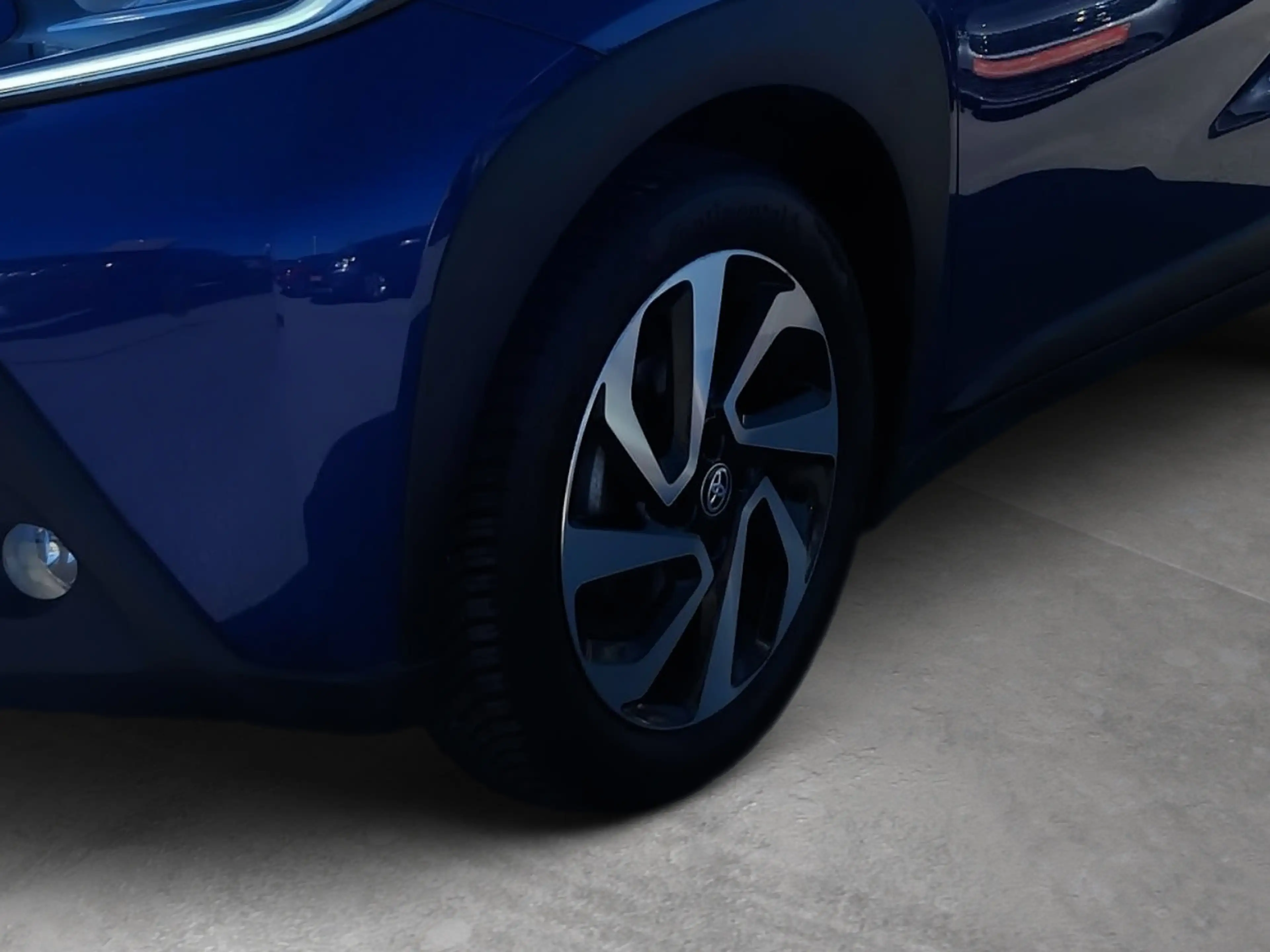 Toyota Aygo X 1,0 VVT-i Pulse CVT LED+ASSIST+NAVI+RFK — photo 10
