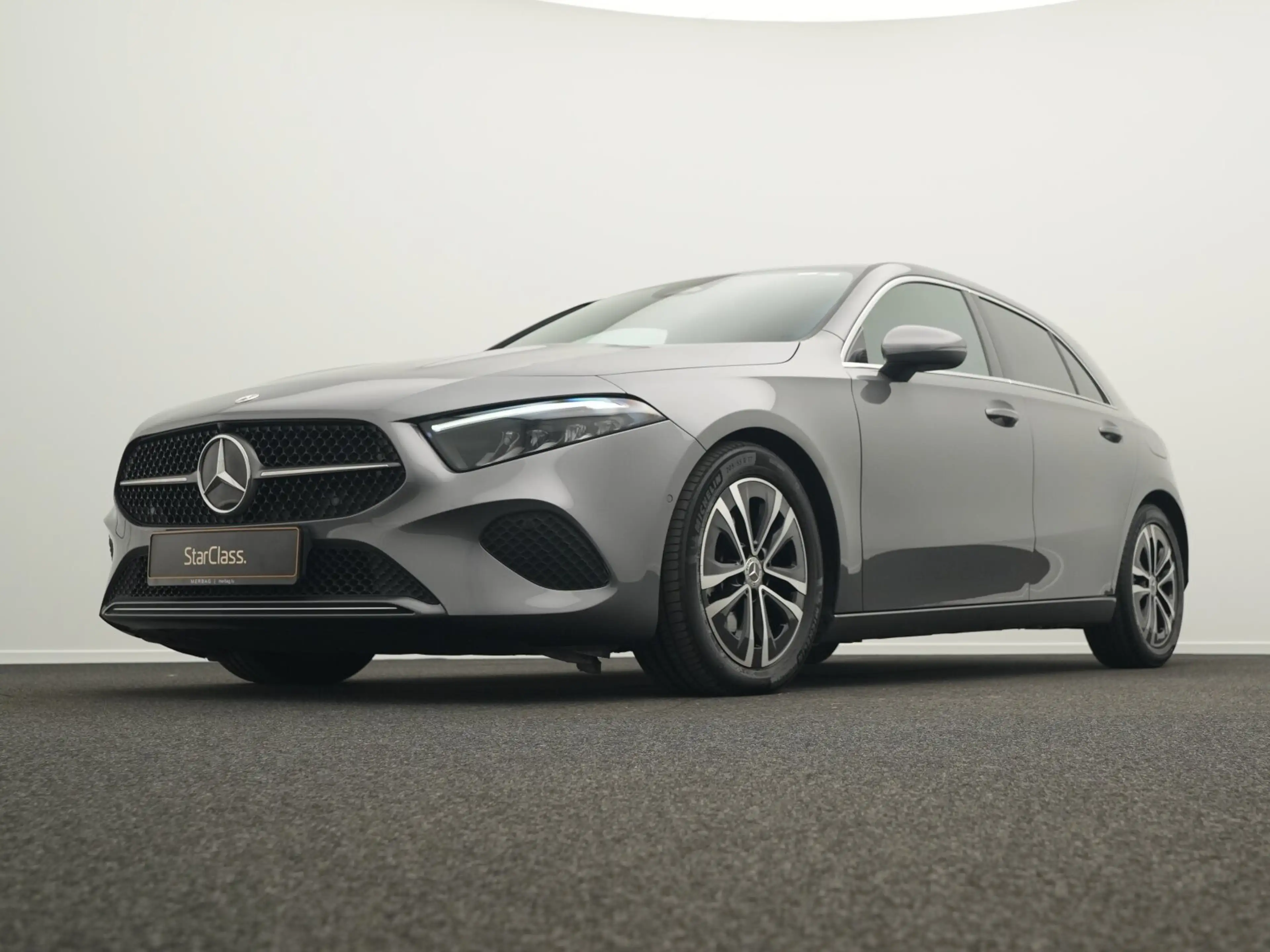 Mercedes-Benz A 180 A 180 d Progressive LED+Kamera+MBUX+Apple Navi — photo 10
