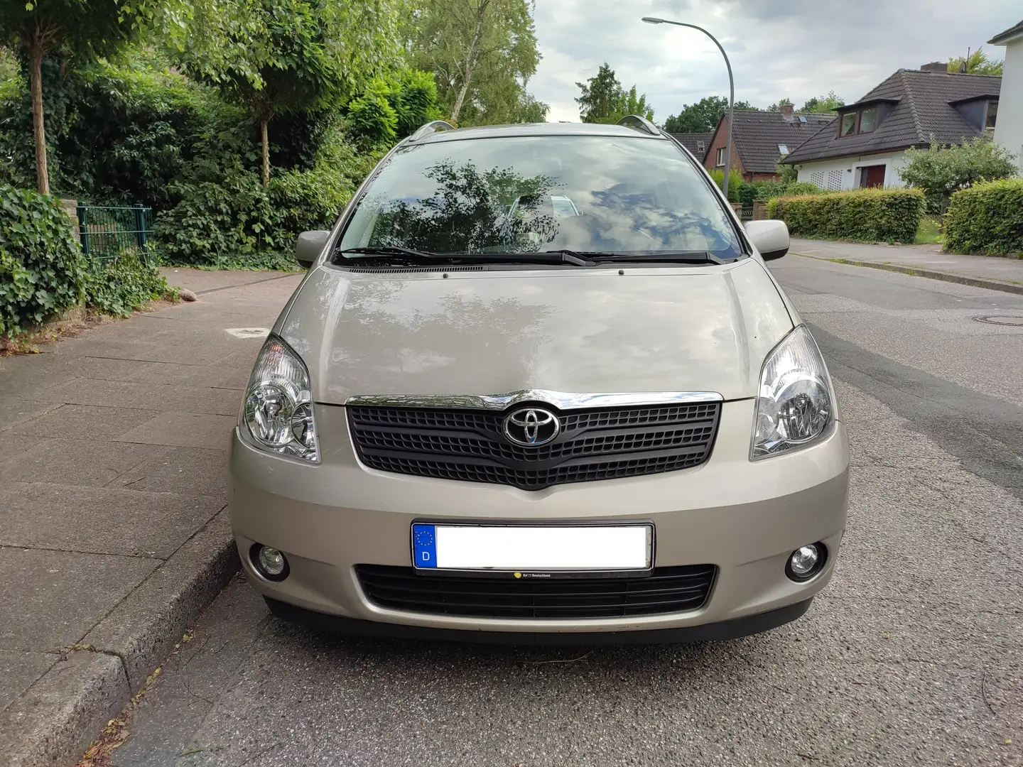 Toyota Corolla Verso Corolla Verso 2.0 D-4D Argent - 2