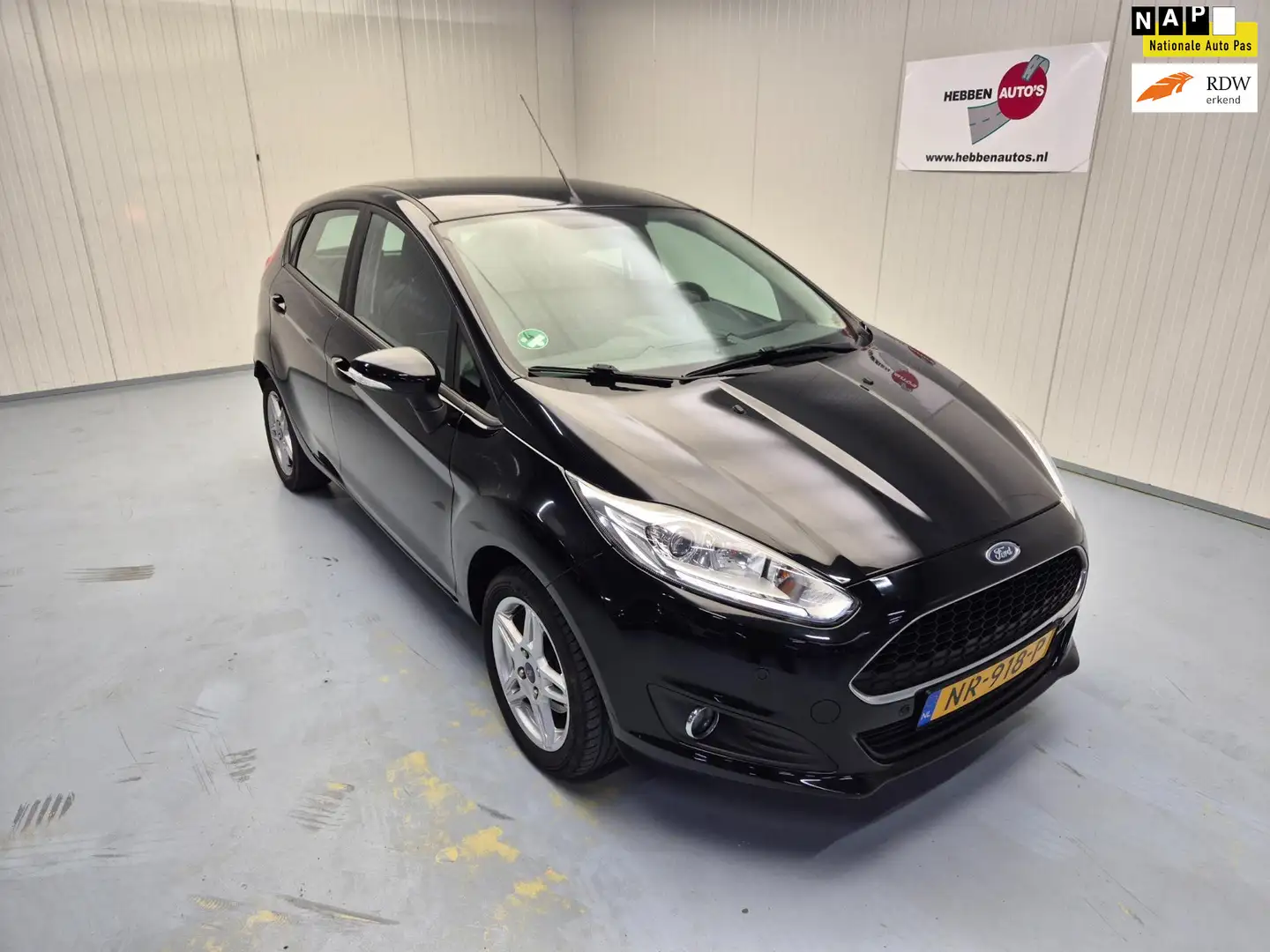 Ford Fiesta 1.0 Style Ultimate Navi Airco Cruise Control Alu p Zwart - 1