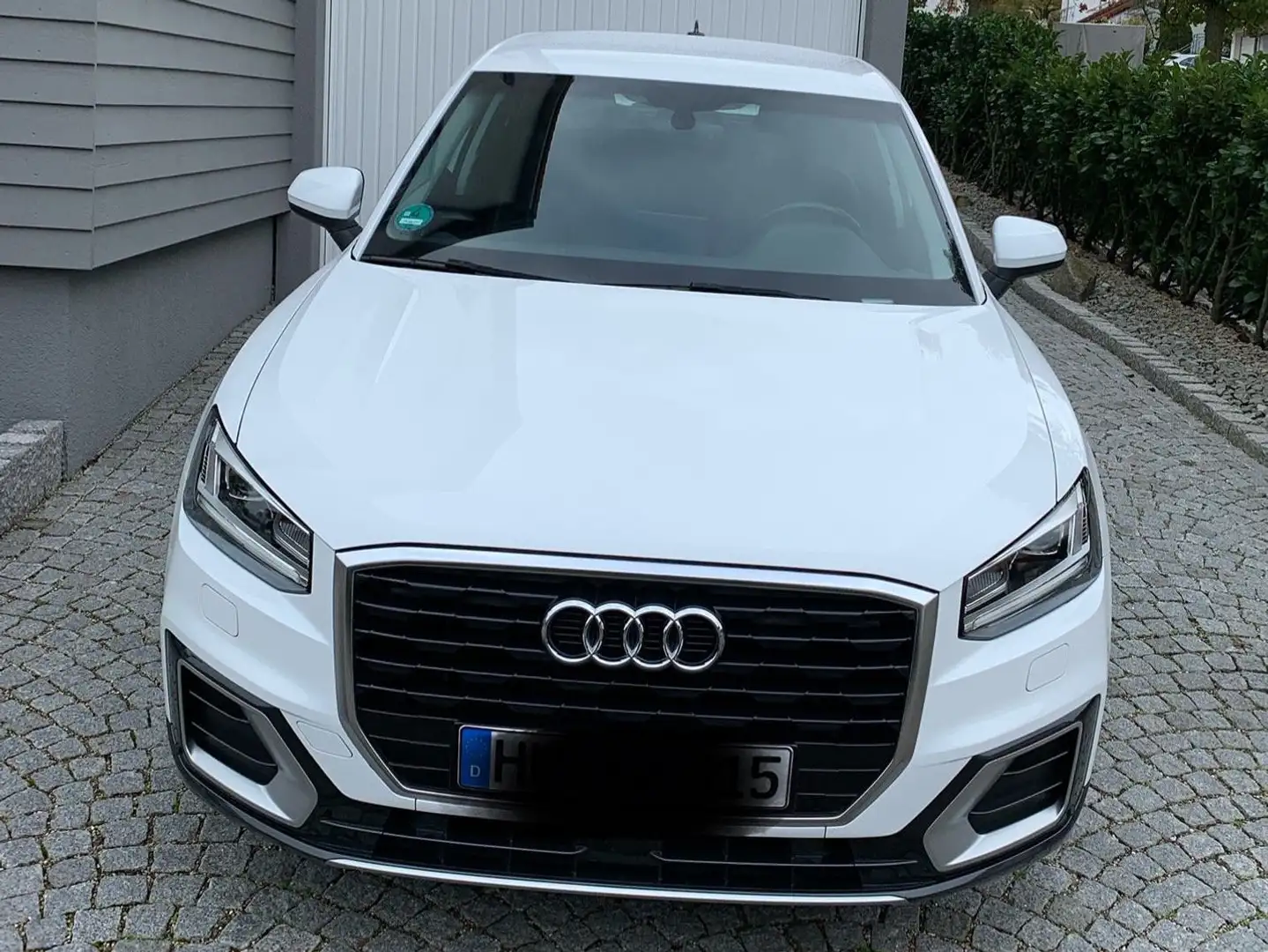 Audi Q2 Q2 35 TFSI S tronic design Weiß - 1