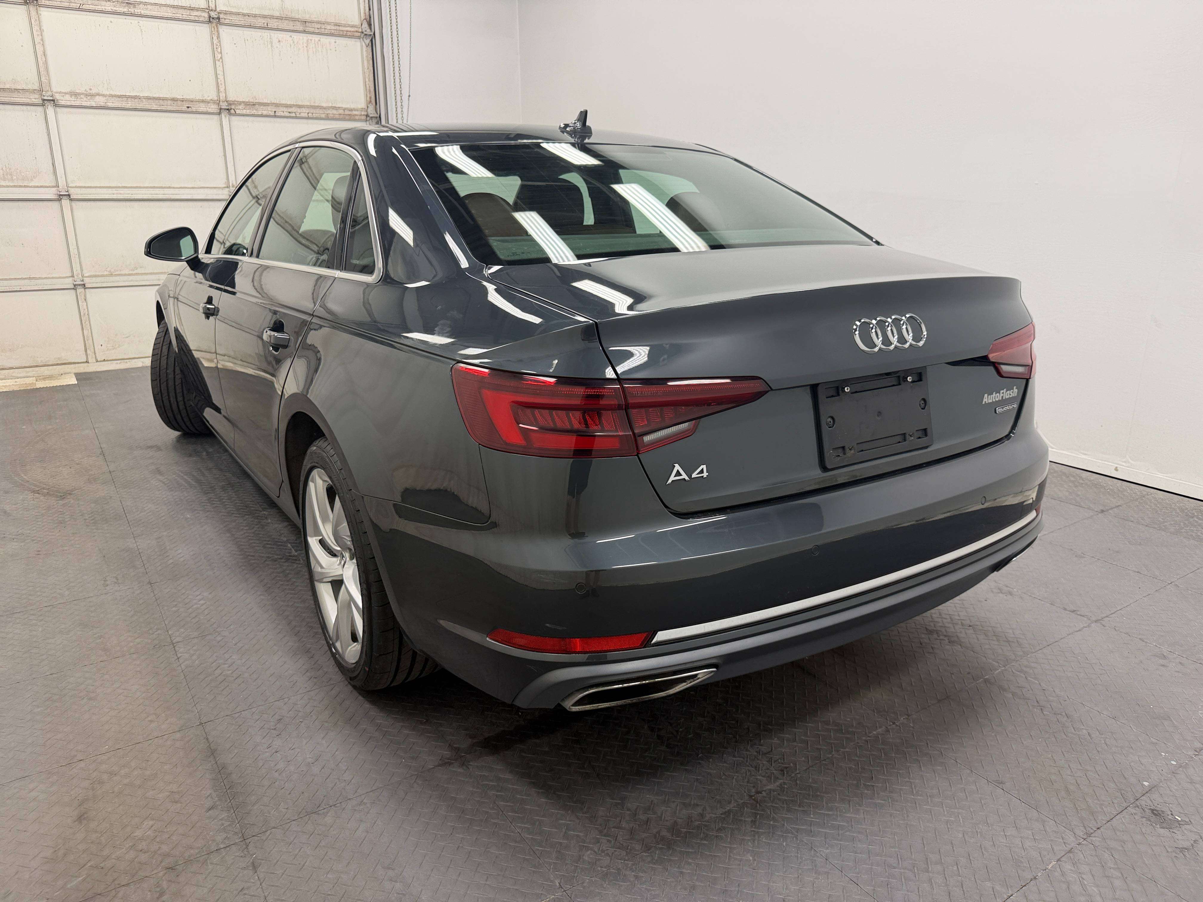 2019 Audi A4 45 PROGRESSIV QUATTRO, TOIT OUVRANT, SIEGES CHAUFF alt 5