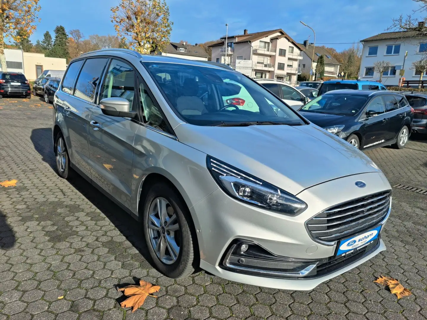 Ford Galaxy Hybrid Titanium Argent - 1