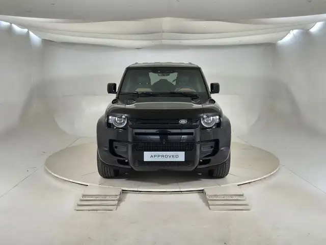 Land Rover Defender view 8