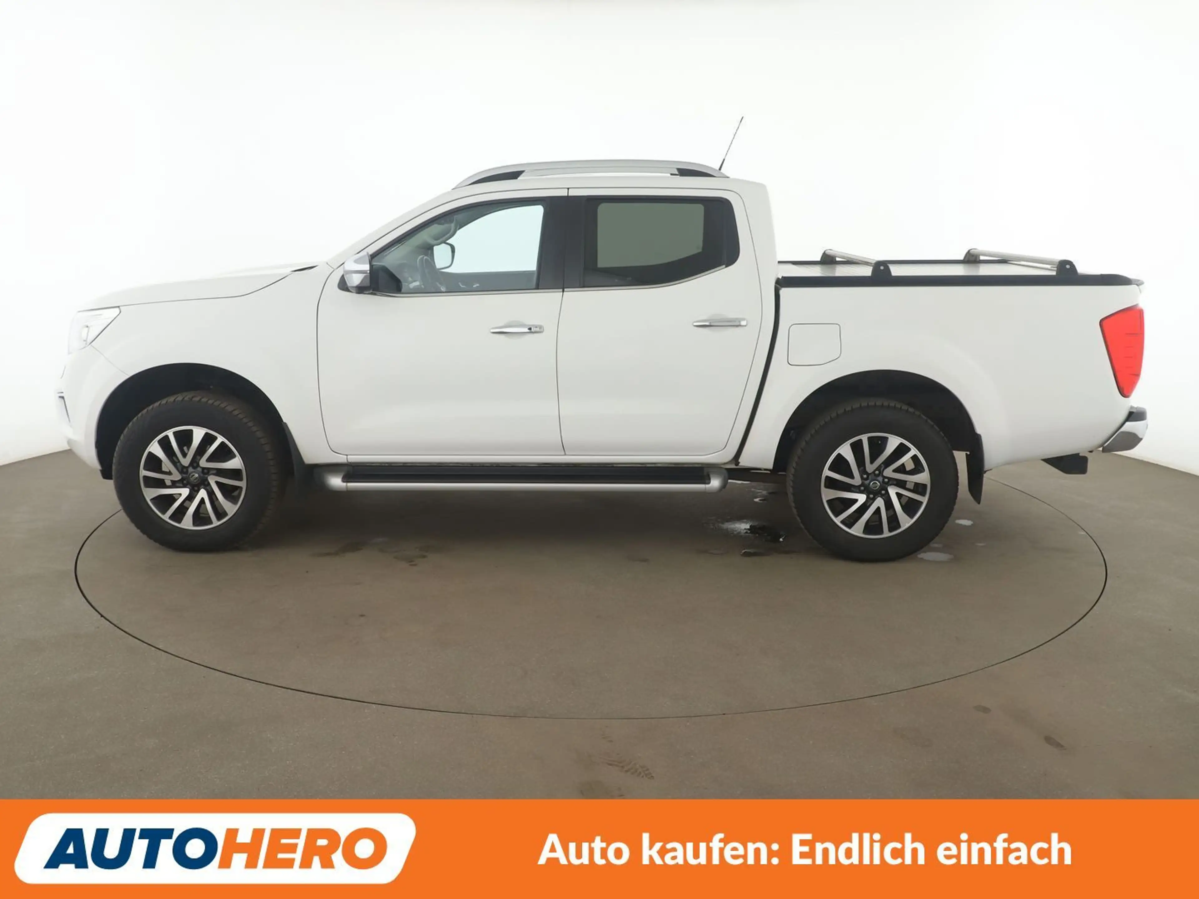 Nissan NP300 2.3 dCi Tekna Double Cab 4x4 Aut.*CAM*NAVI*TEMPO* — photo 3