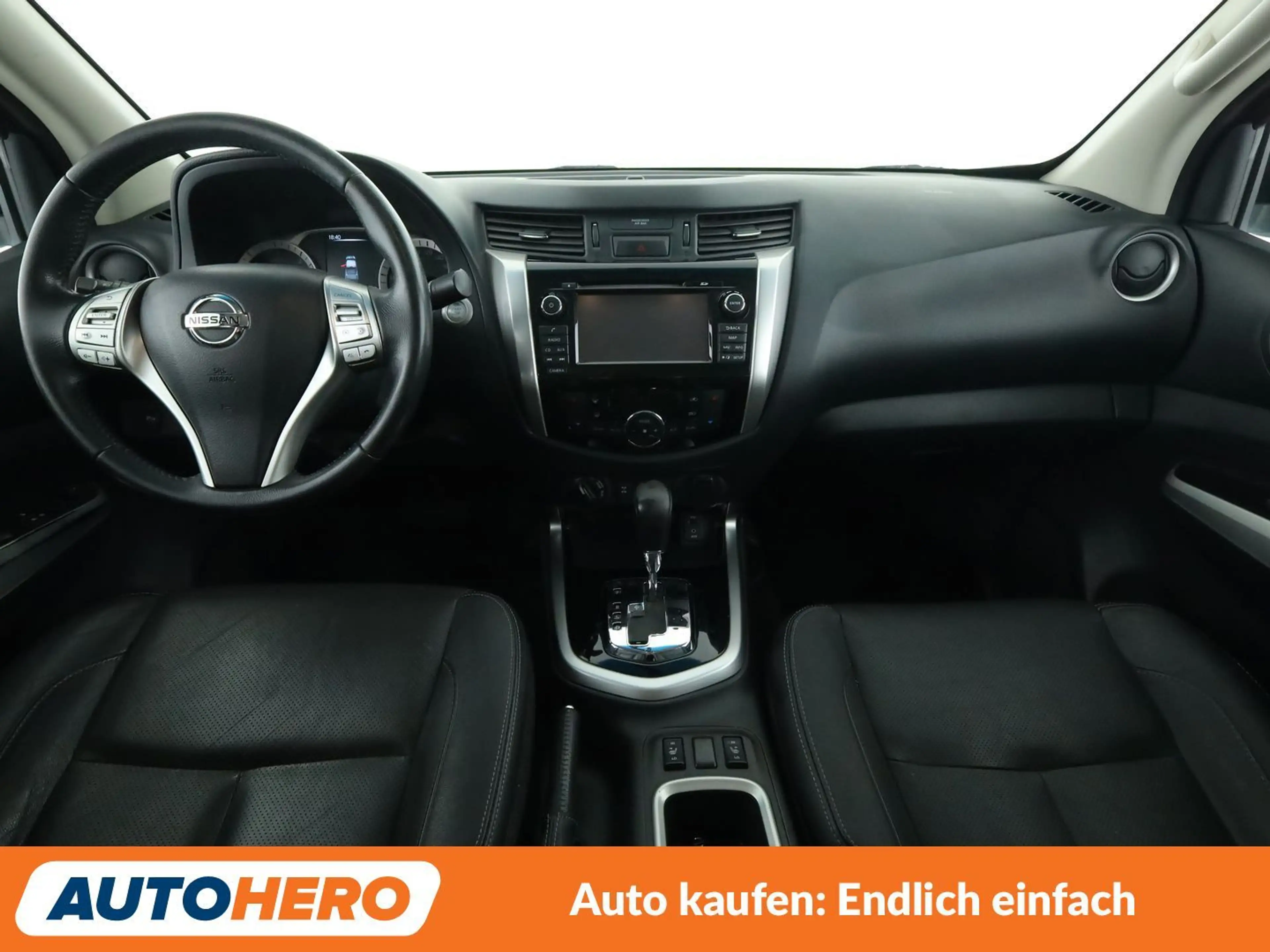 Nissan NP300 2.3 dCi Tekna Double Cab 4x4 Aut.*CAM*NAVI*TEMPO* — photo 12