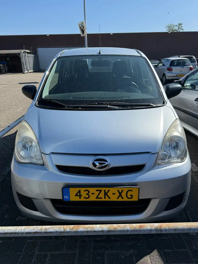 Daihatsu Cuore 1.0 Trend Šedá - 1