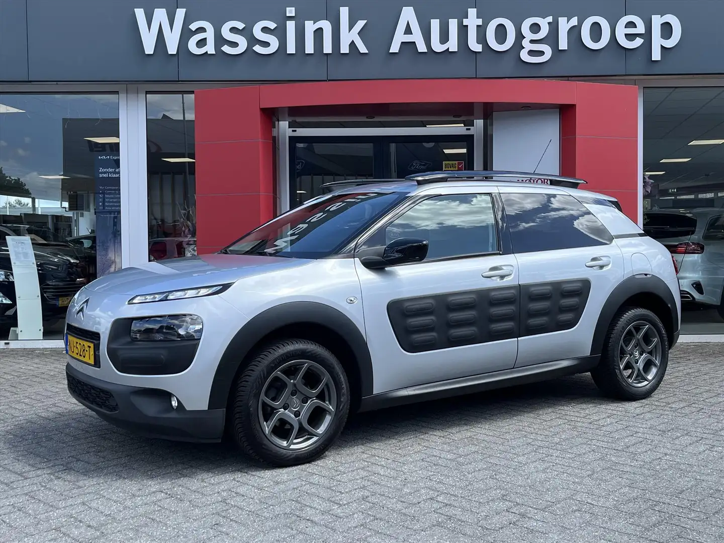 Citroen C4 Cactus SHINE | Climate Control | Navigatie | Cruise Contr Gris - 1
