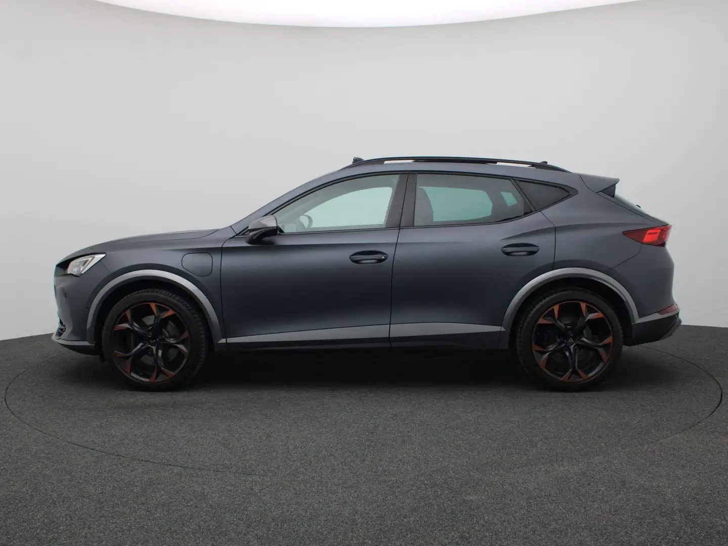 CUPRA Formentor 1.4 e-Hybrid VZ Performance 245PK DSG matte lak, f Grijs - 2