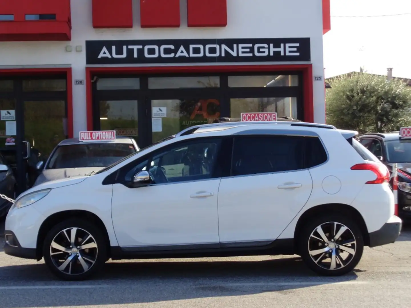 Peugeot 2008 1.6hdi allure PREZZO VALIDO FINO 15.11,GANCIO,FULL Blanc - 2