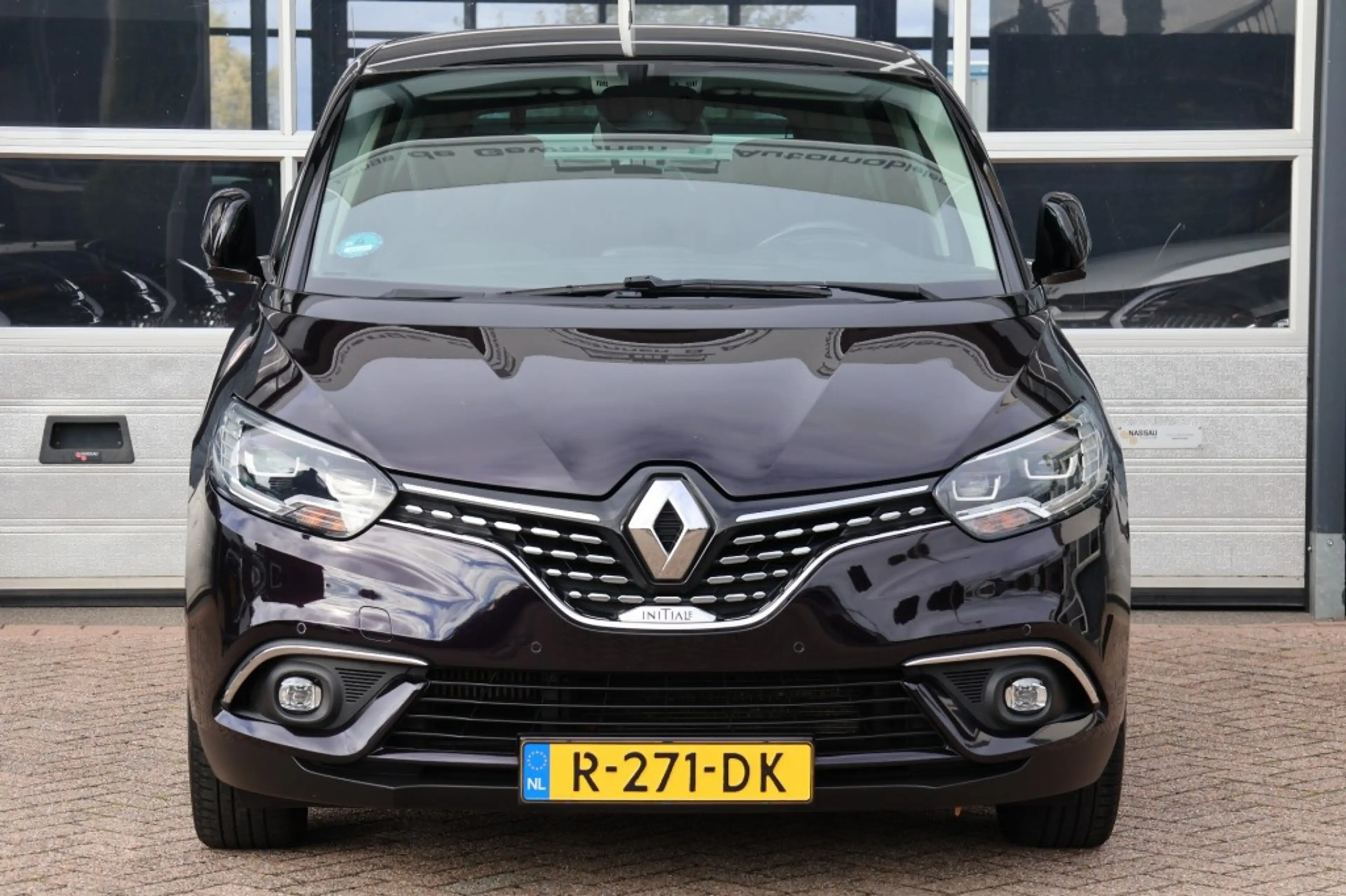 Renault Scenic 1.2 TCe Initiale Paris, leder, pano, navi etc. etc — photo 2