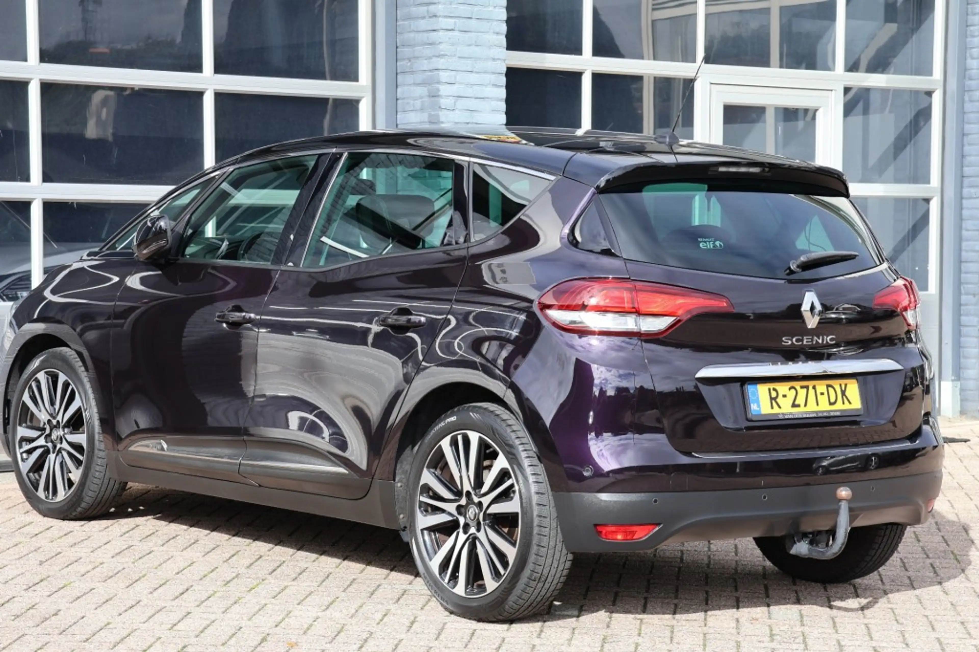 Renault Scenic 1.2 TCe Initiale Paris, leder, pano, navi etc. etc — photo 6