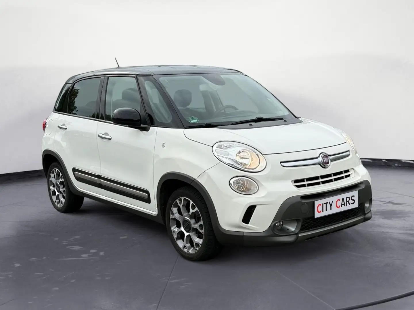 Fiat 500L Trekking Navi Kamera Leder Fehér - 2