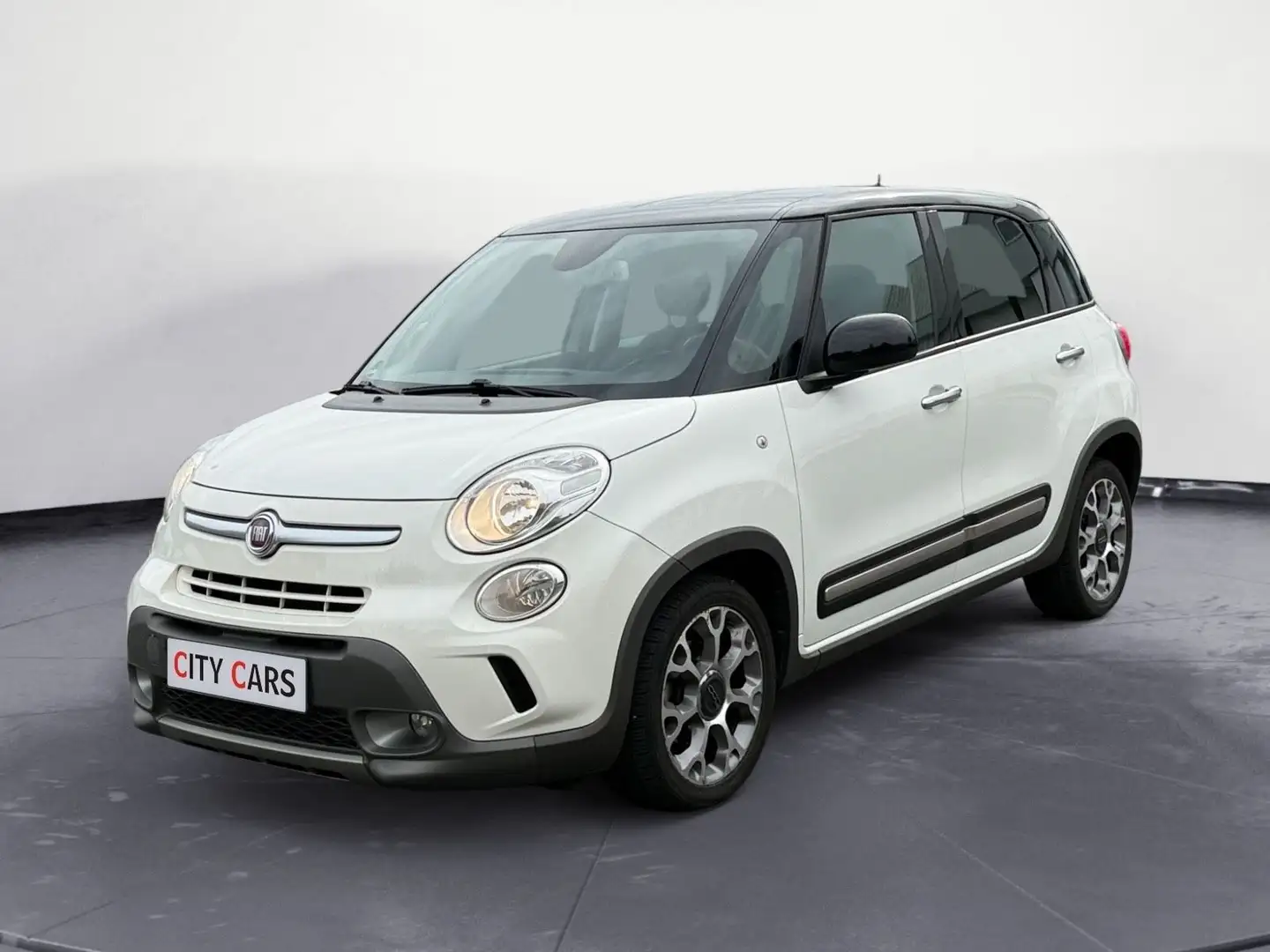 Fiat 500L Trekking Navi Kamera Leder Fehér - 1