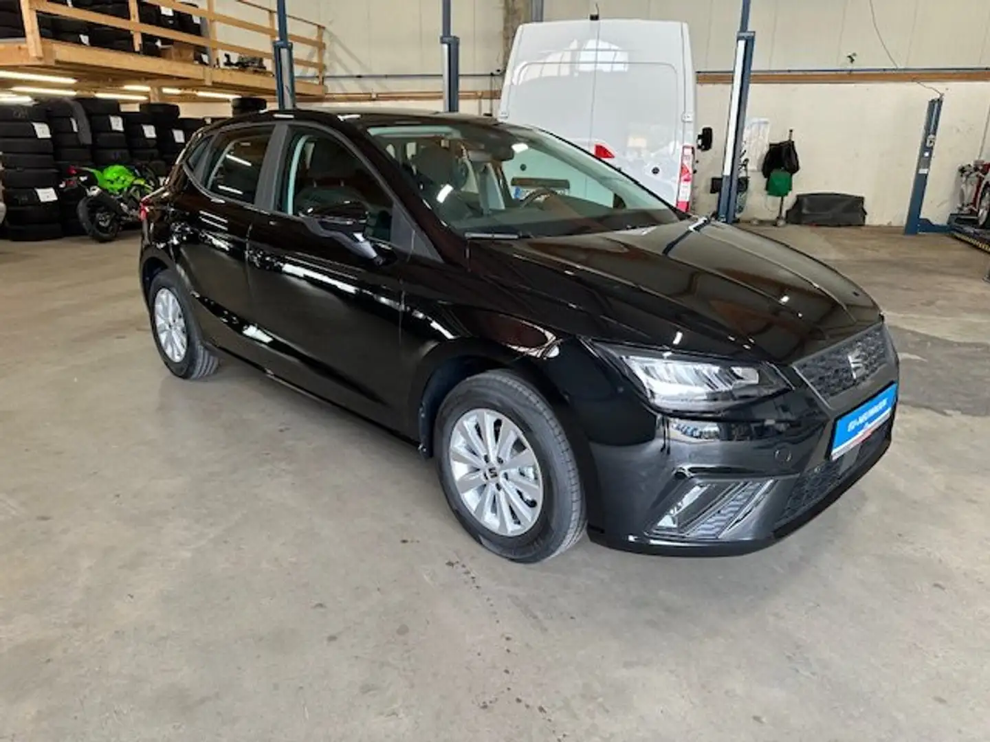 SEAT Ibiza Style Zwart - 1