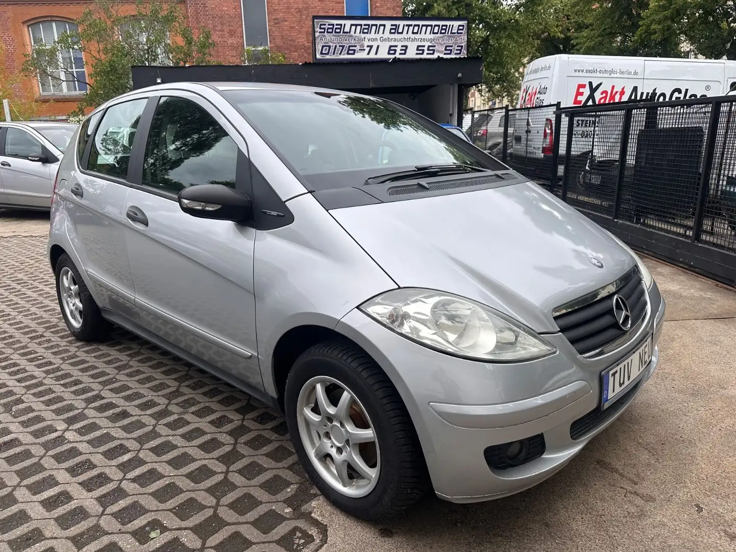 Mercedes-Benz A 150 A -Klasse A 150*TÜV NEU* Silber - 1