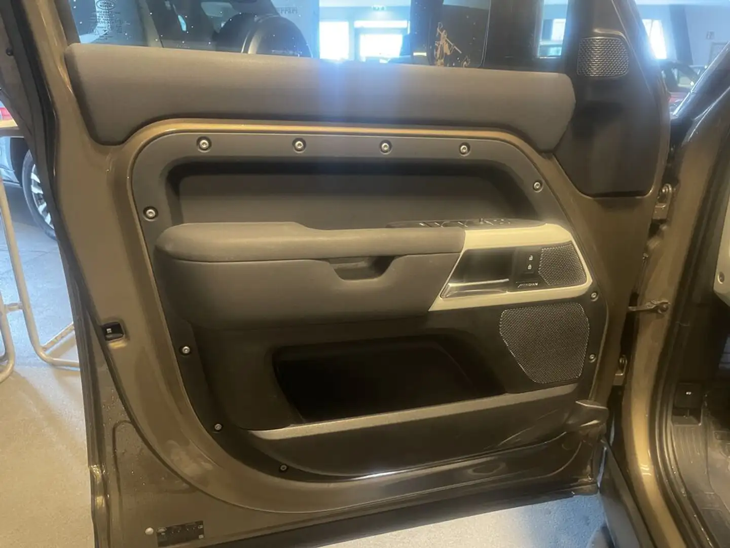 Land Rover Defender 110 Acc*Spur*AHV* Braun - 2